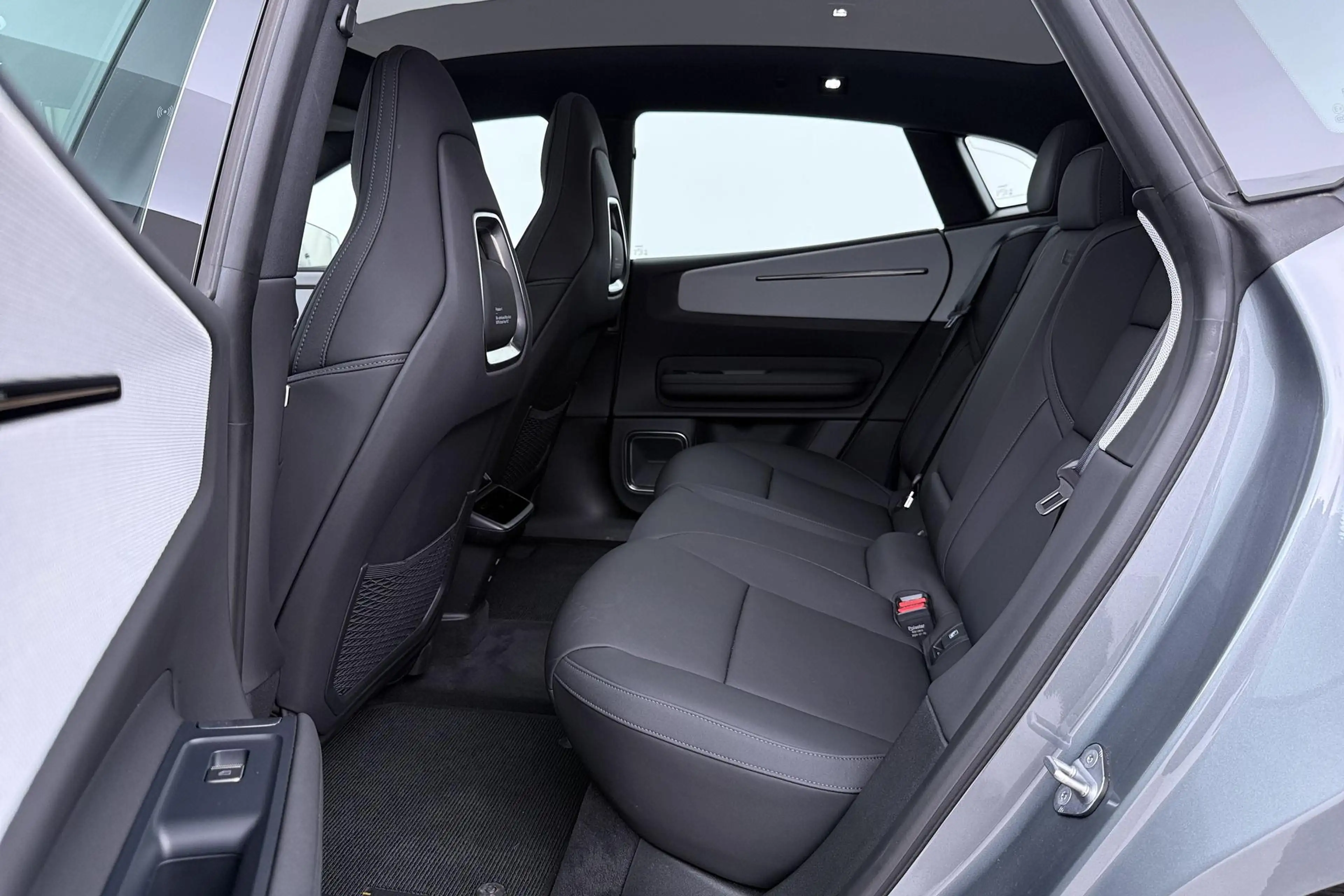 Polestar 4 Long Range Single motor Plus 100 kWh | Plus | Pilo — photo 47
