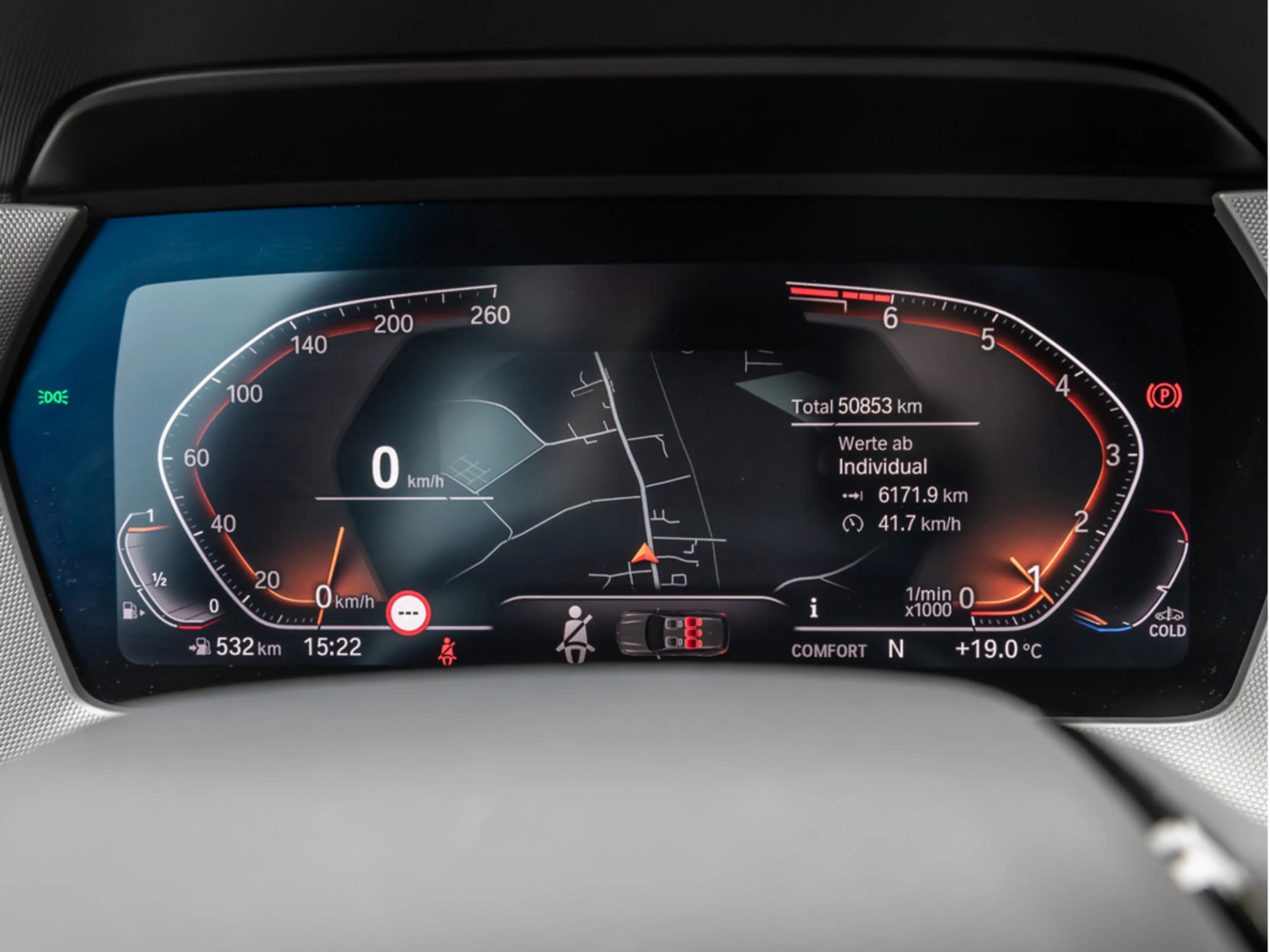 BMW 118 i Advantage LED W-LAN NAVI SHZ PDC KLIMA — photo 14