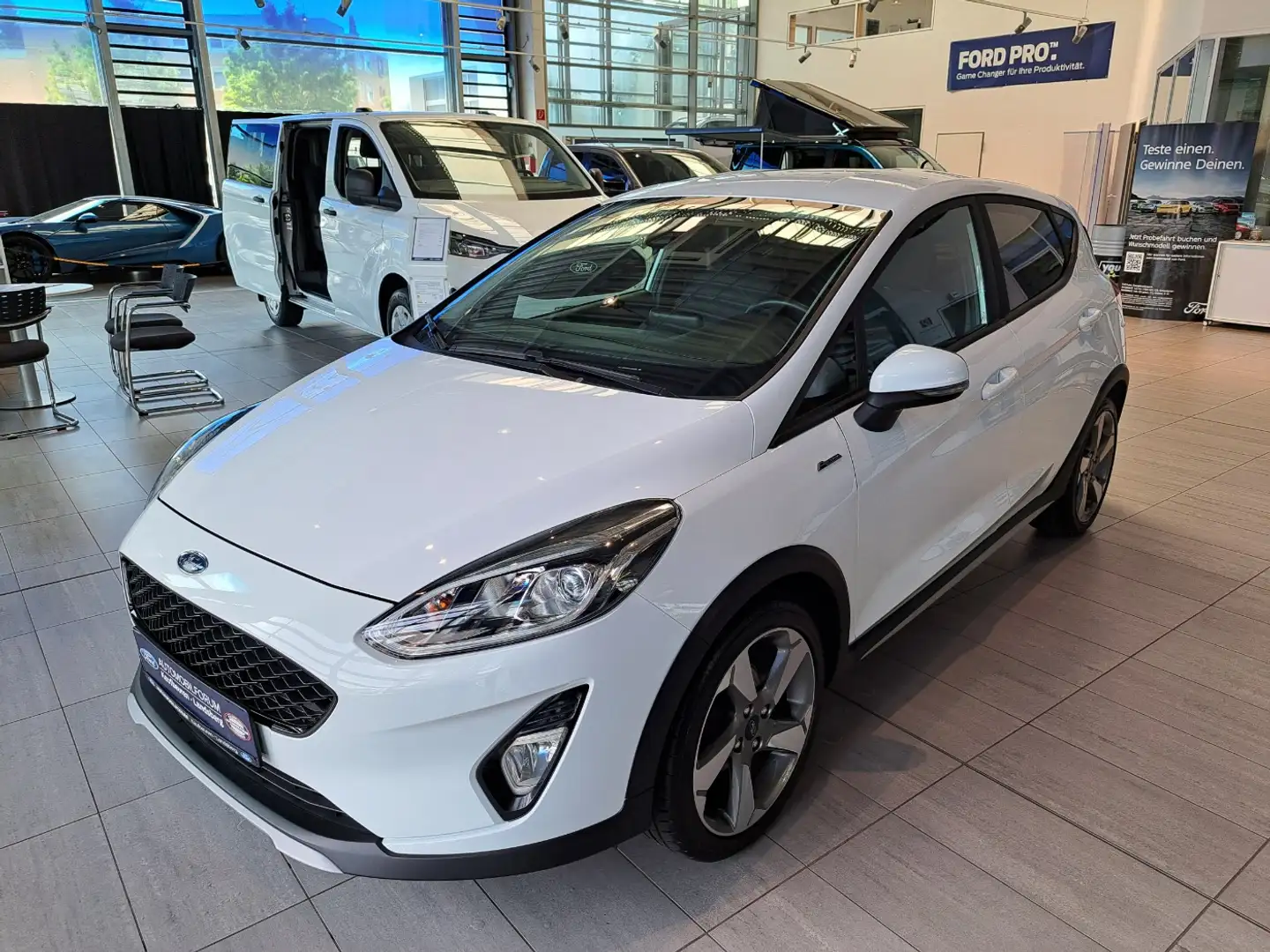 Ford Fiesta 1.0 EcoBoost Active Klima SHZ SYNC3 PDC Biały - 2