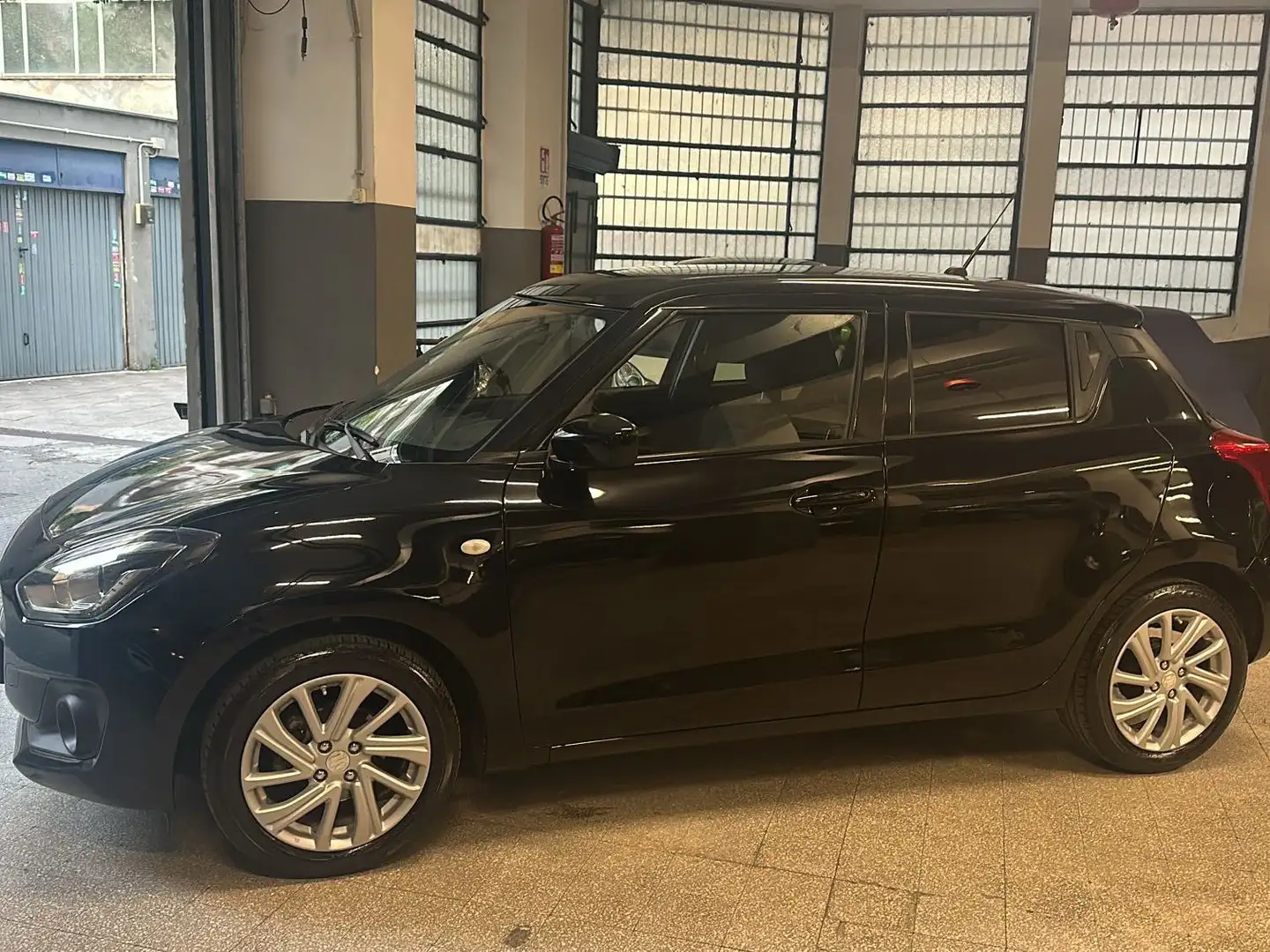 Suzuki Swift Swift 1.2h Top 2wd Nero - 1