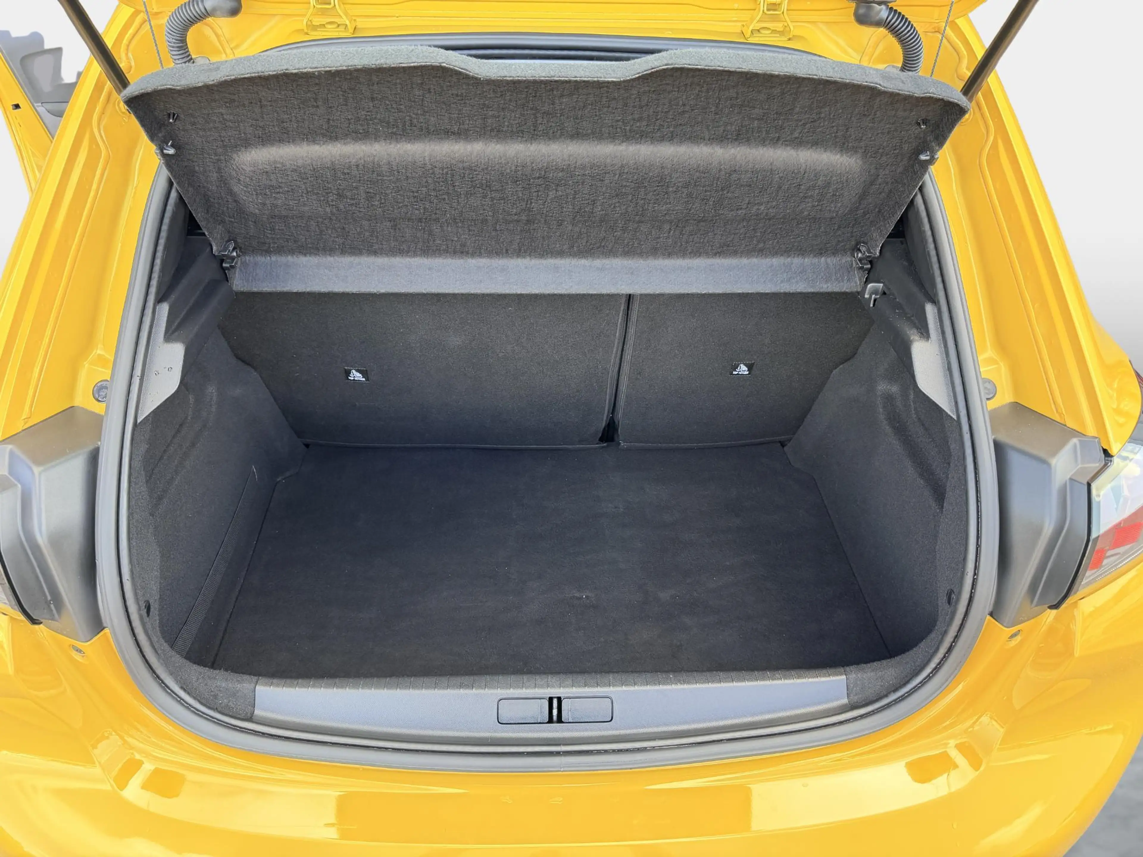 Peugeot e-208 EV Active 50 kWh Black Package SOH 92,5% / Warmtep — photo 13