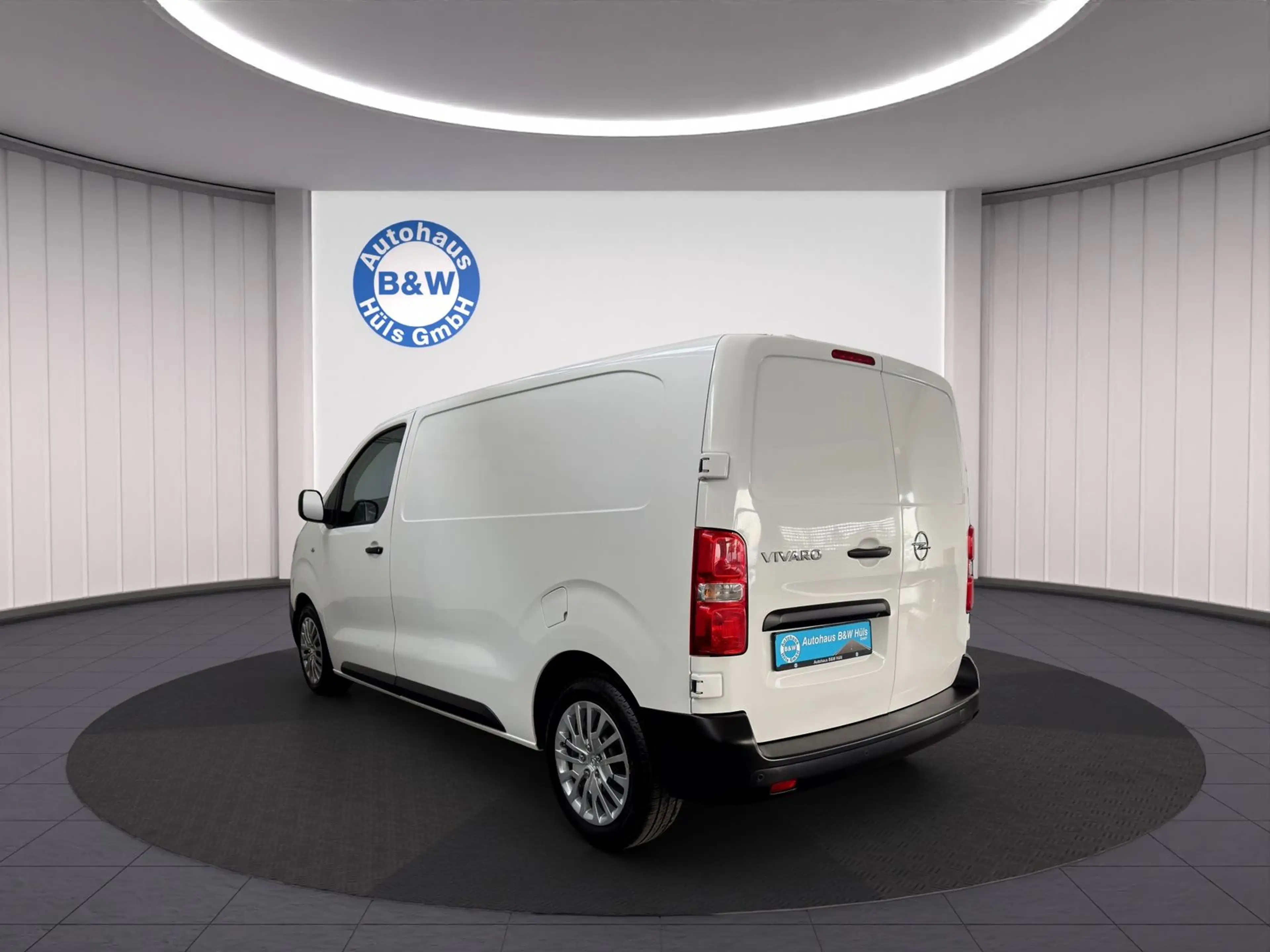 Opel Vivaro Edition L2 1.Hand*LEDER*NAVI*TEMP*KAMERA — photo 6