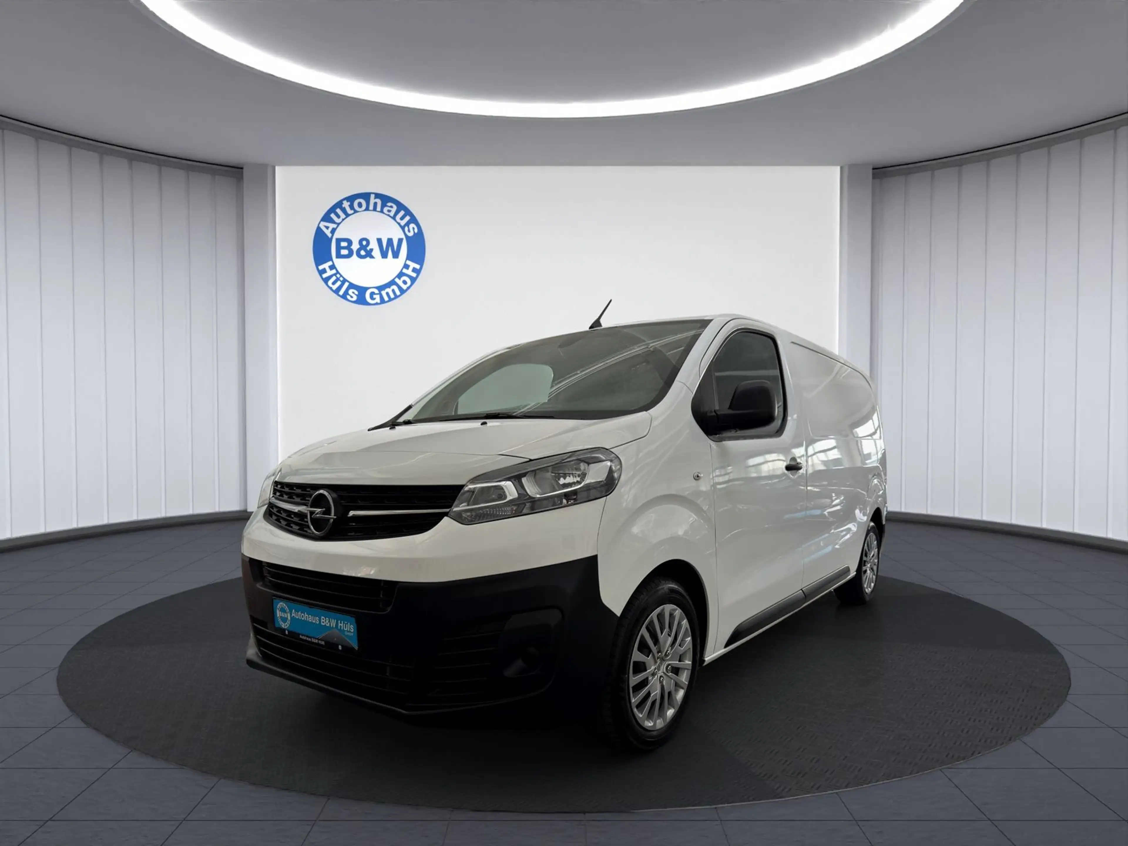 Opel Vivaro Edition L2 1.Hand*LEDER*NAVI*TEMP*KAMERA — photo 3