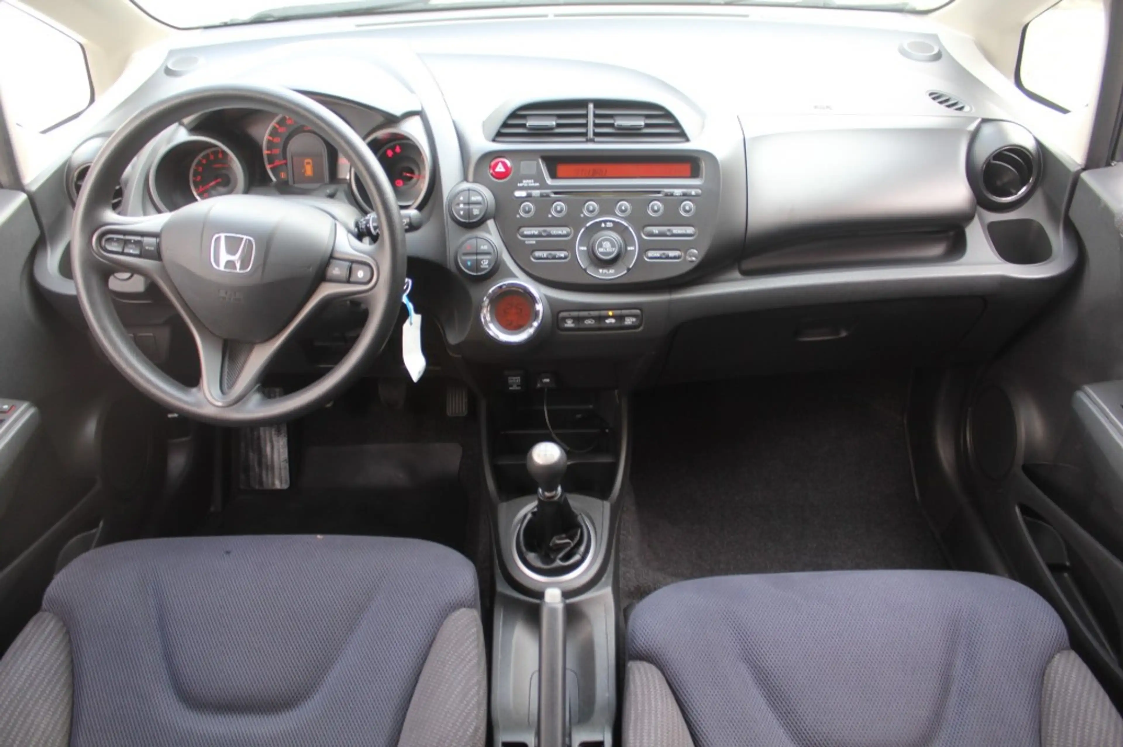Honda Jazz 1.4 COMFORT/ Airco/ 5 drs / netto auto!! — photo 33