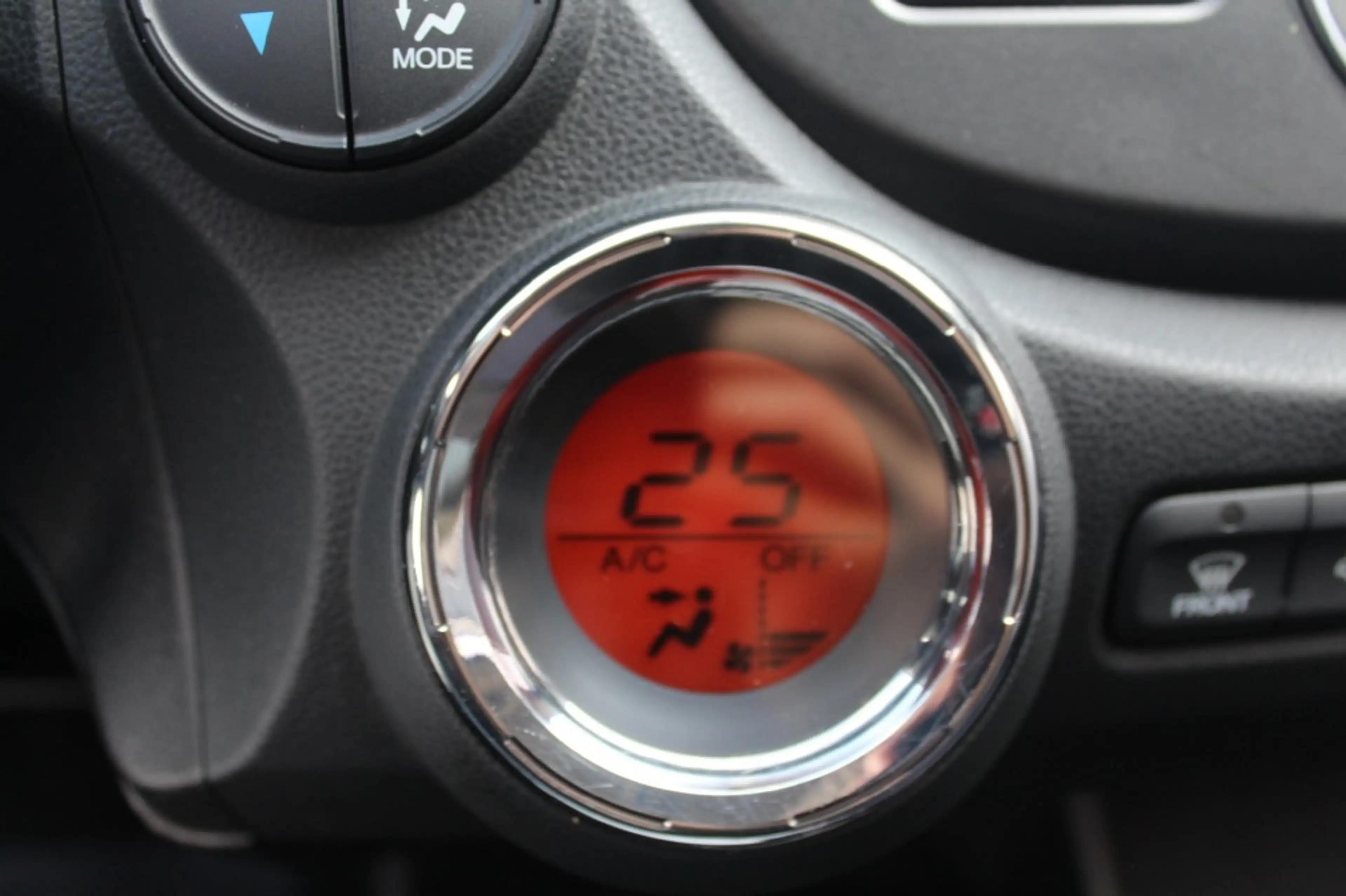 Honda Jazz 1.4 COMFORT/ Airco/ 5 drs / netto auto!! — photo 28