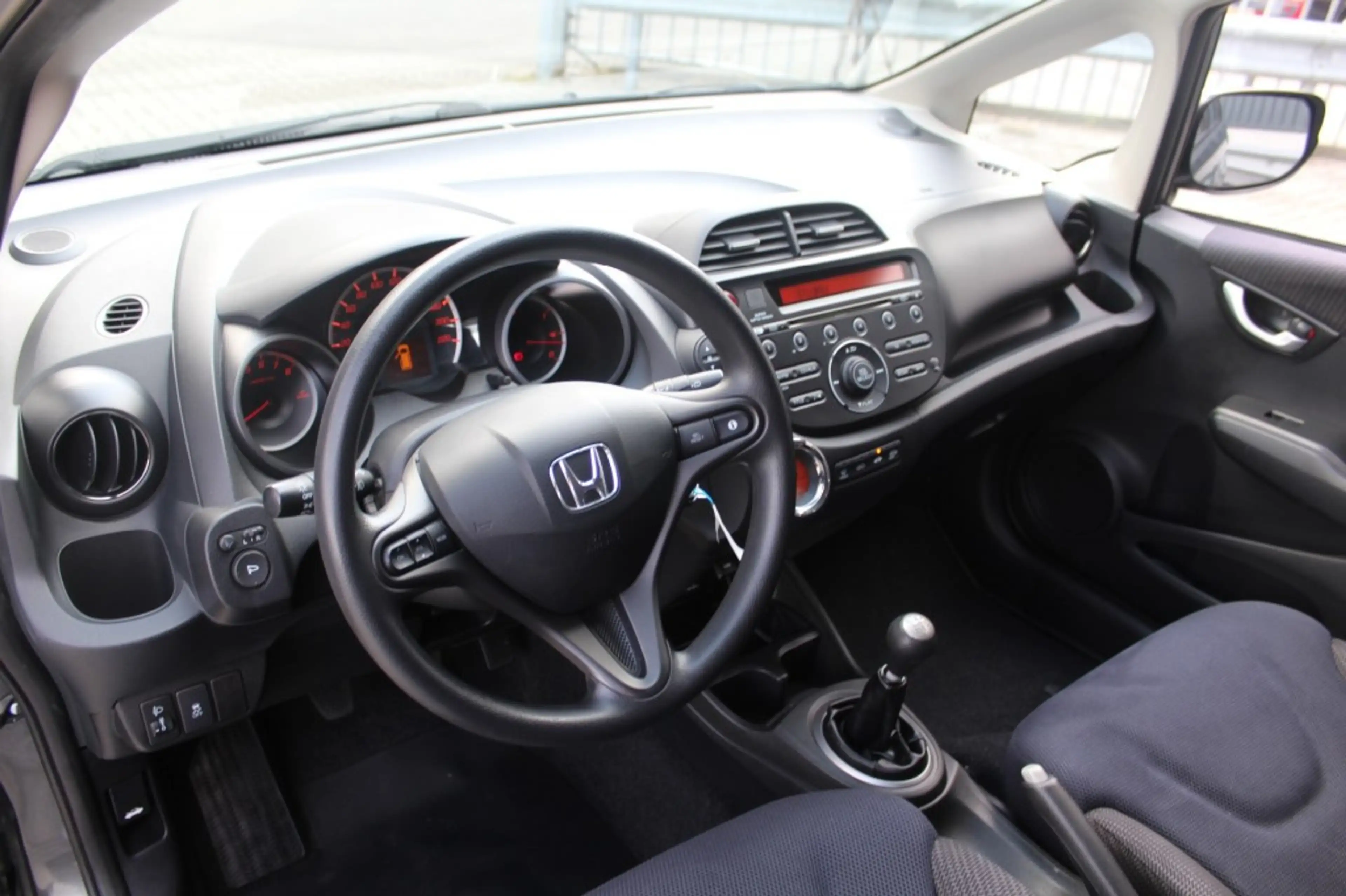 Honda Jazz 1.4 COMFORT/ Airco/ 5 drs / netto auto!! — photo 15