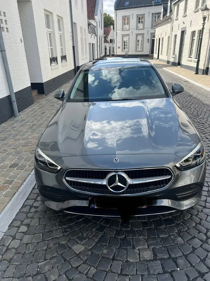 Mercedes-Benz 200