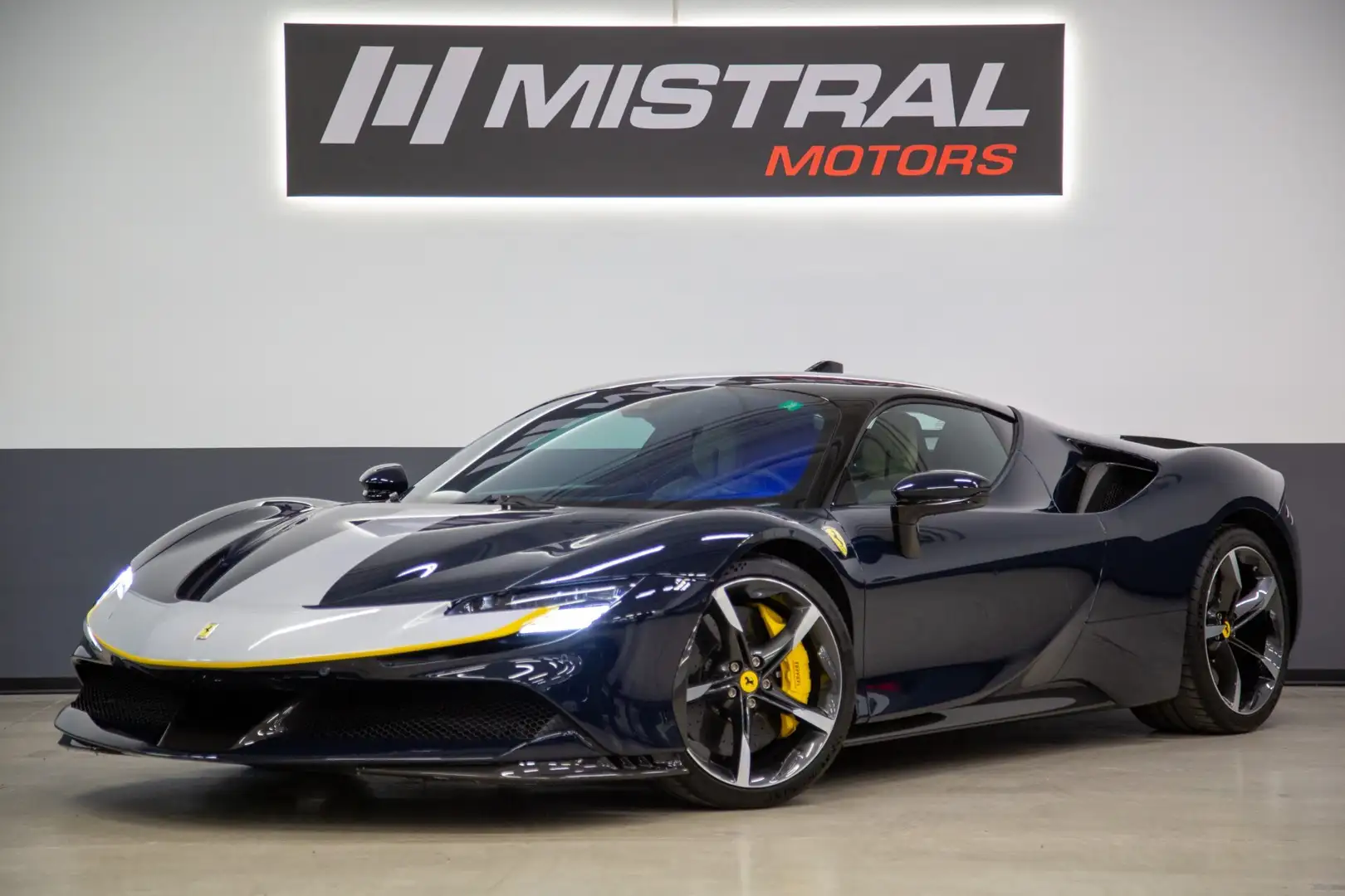 Ferrari SF90 Stradale SF90 Stradale Assetto Fiorano IVA Blu/Azzurro - 1