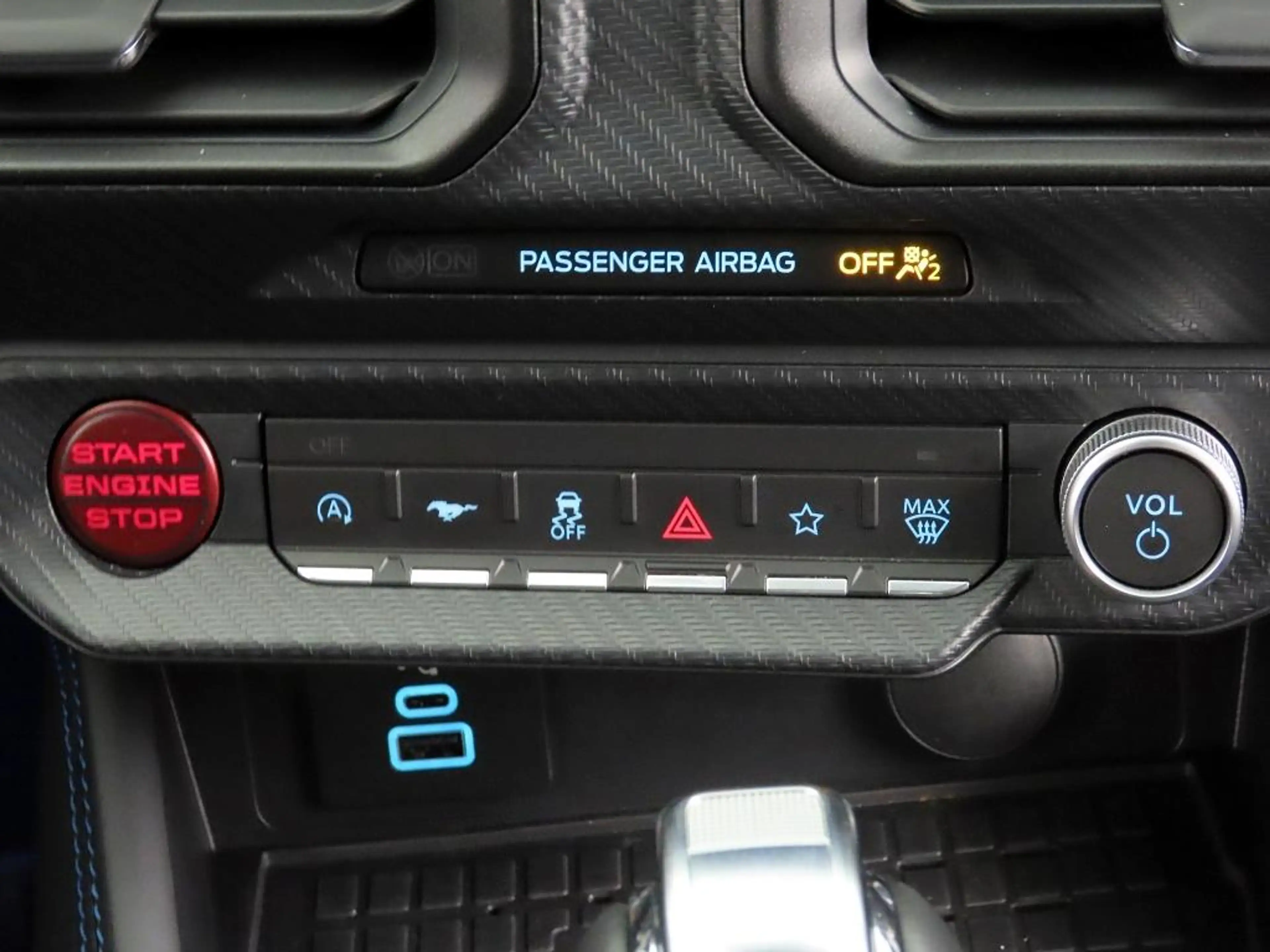 Ford Mustang 5.0 V8 Aut Dark Horse MagneRide+ACC+LED — photo 11