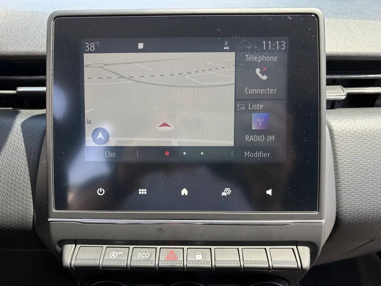 Renault Clio Citadine 3 portes — photo 14