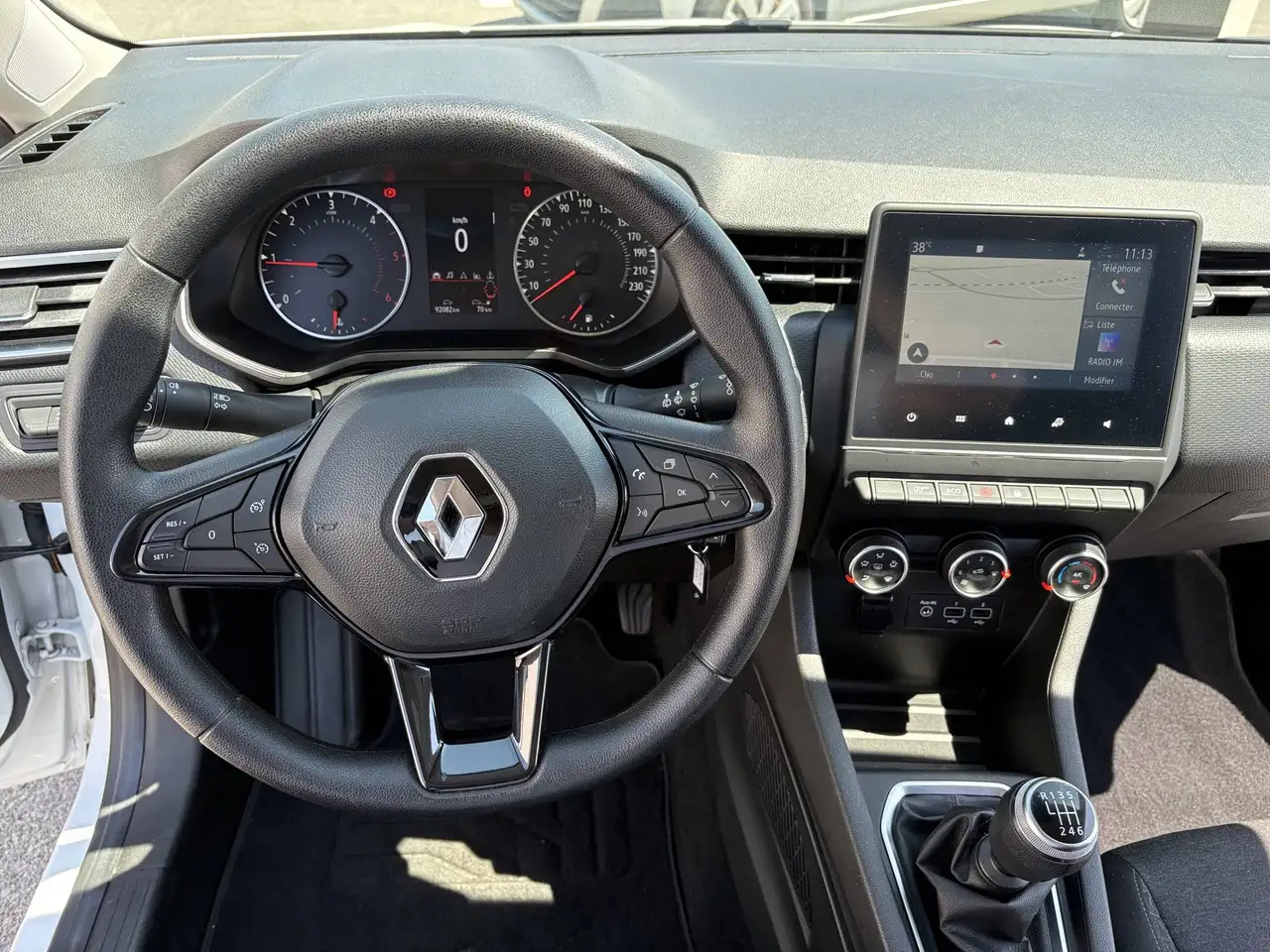 Renault Clio Citadine 3 portes — photo 12
