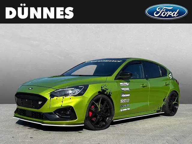 2020 Ford Focus in Green for sale