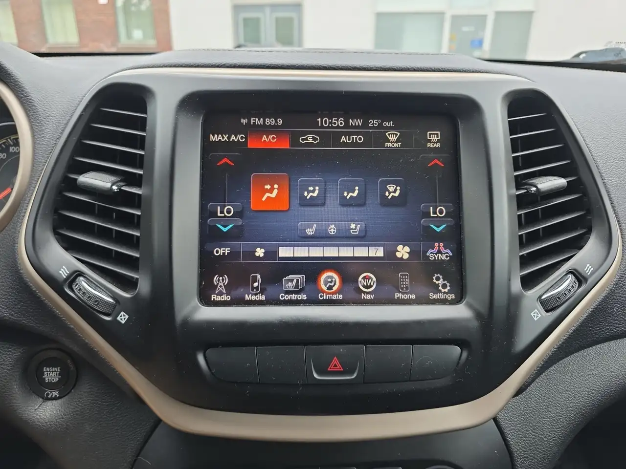Jeep Cherokee fotografie Jeep Cherokee