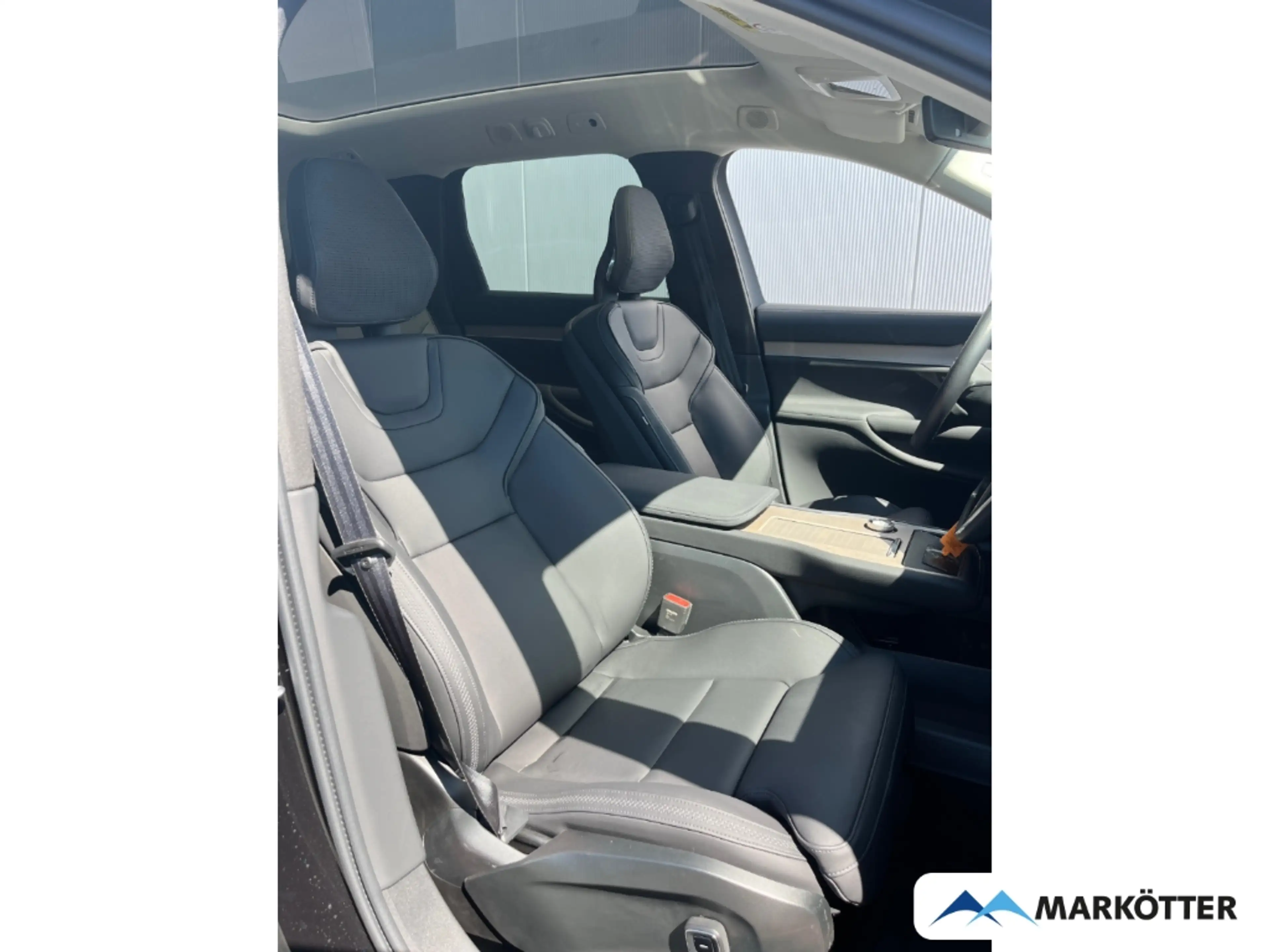 Volvo EX90 Ultra Twin Performance ACC/B&W/7-Sitzer — photo 11