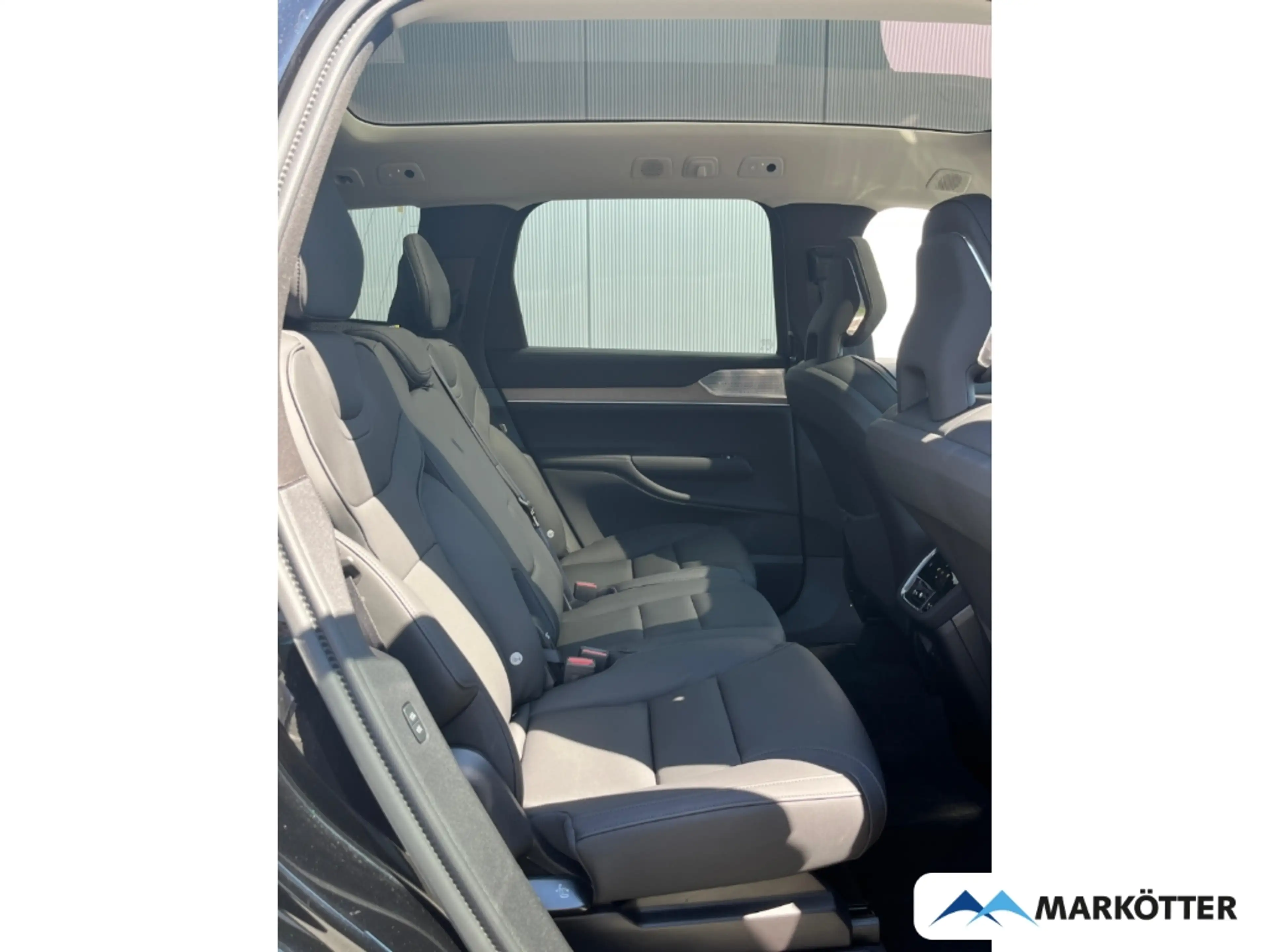 Volvo EX90 Ultra Twin Performance ACC/B&W/7-Sitzer — photo 10