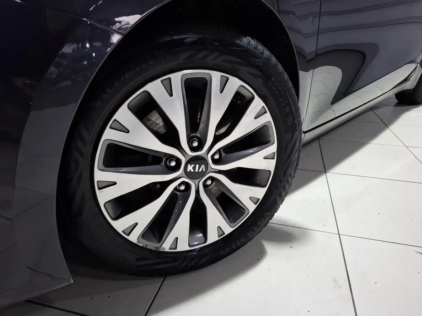 Kia Ceed SW / cee'd SW Sportswagon 1.0 T-GDi ComfortPlusLine Navigator Tr Grijs - 2