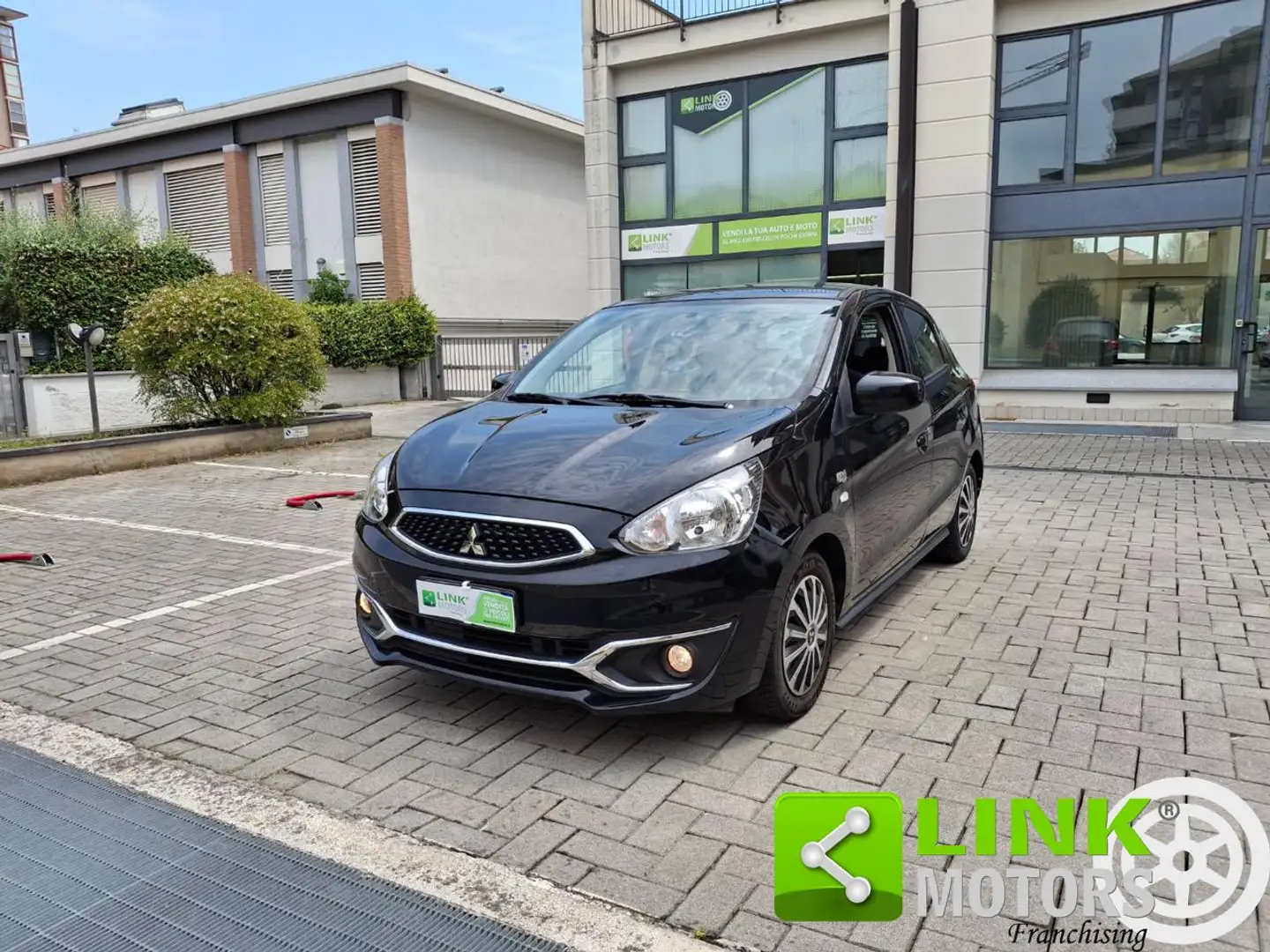 Mitsubishi Space Star 1.0 Funky GARANZIA INCLUSA Nero - 1