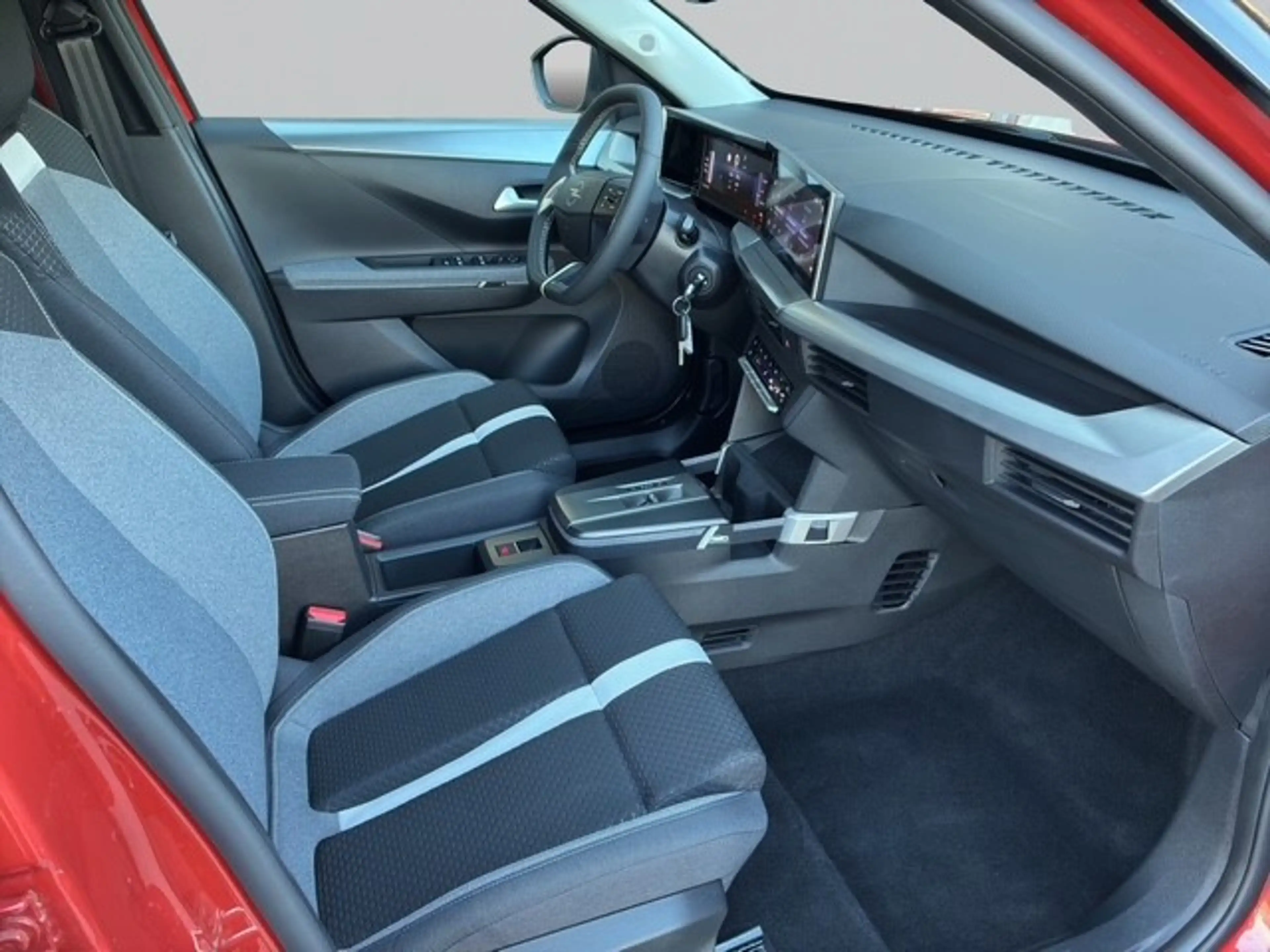 Opel Frontera Frontera-e GS — photo 8
