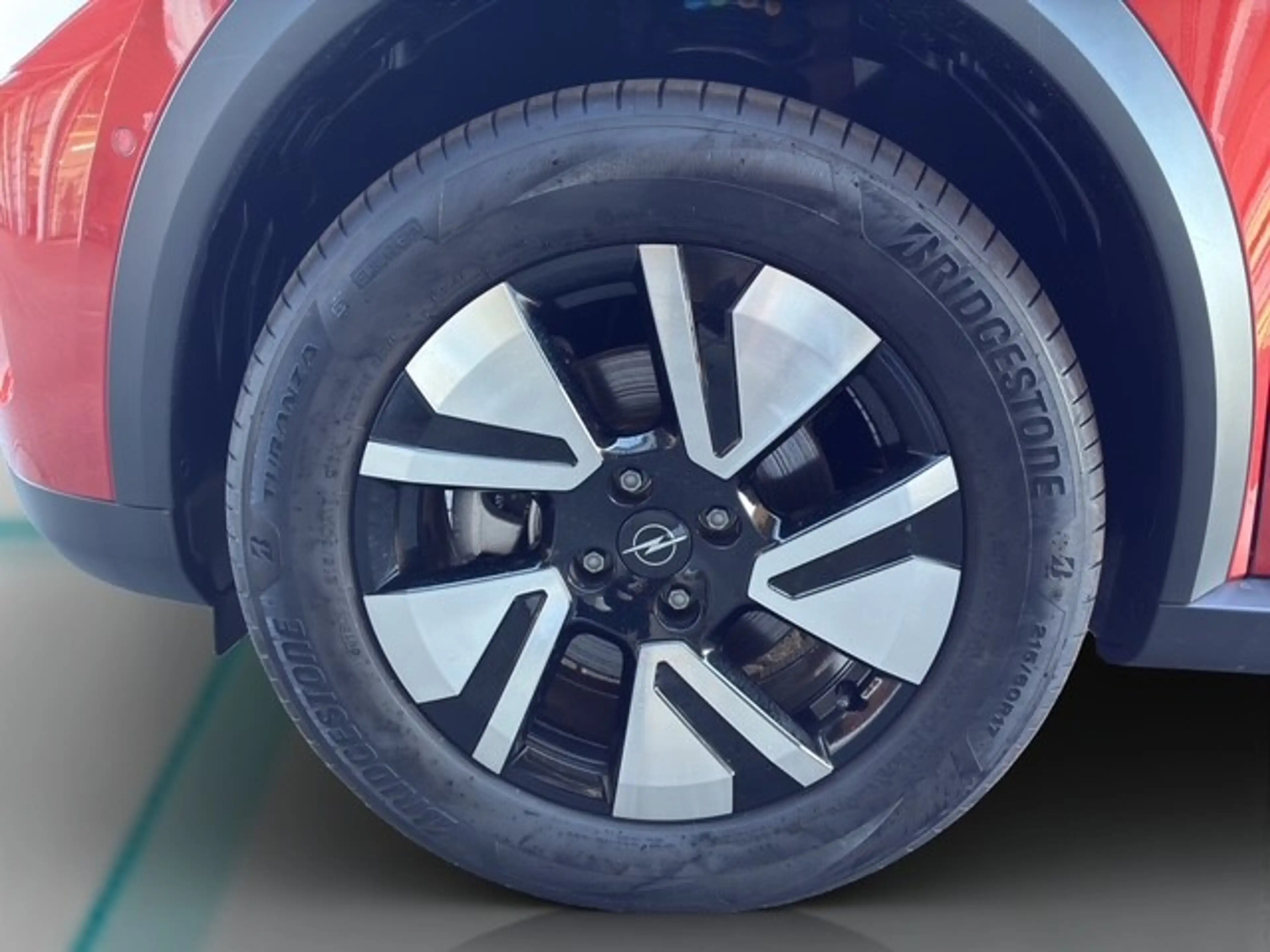 Opel Frontera Frontera-e GS — photo 12