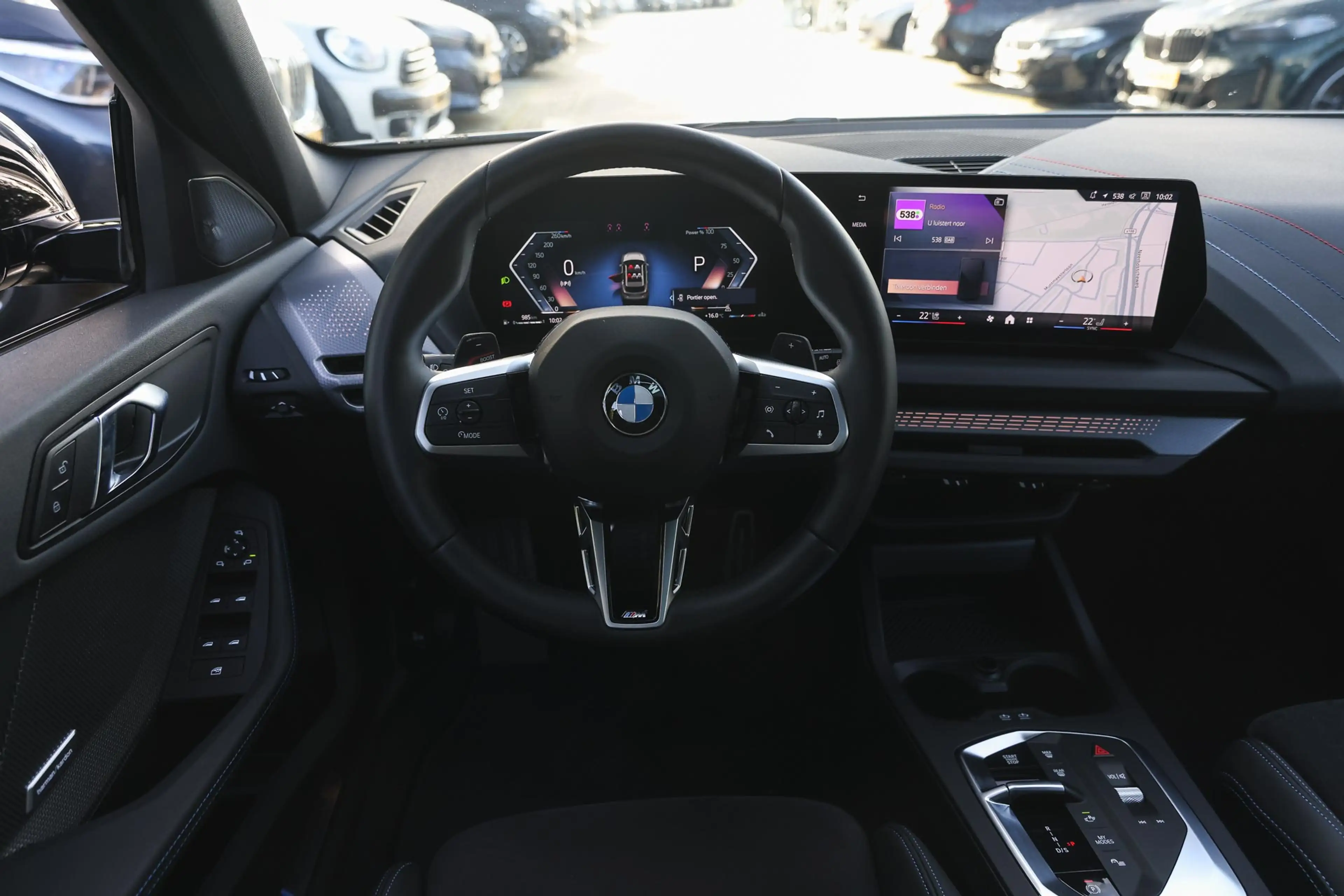 BMW 120 1 Serie M Sport Automaat / Panoramadak / Sportstoe — photo 3