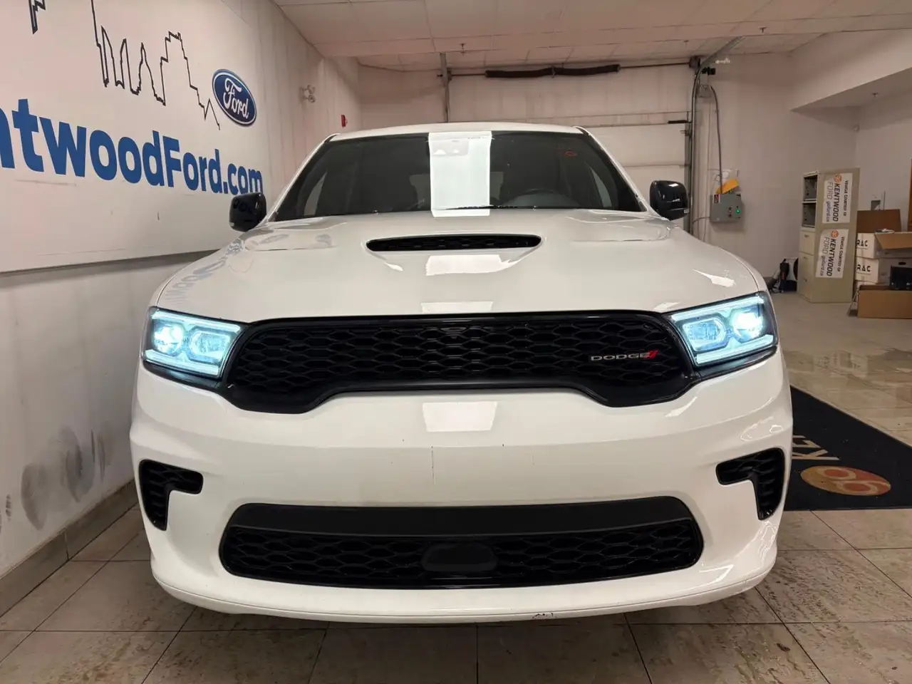 Dodge Durango снимка Dodge Durango