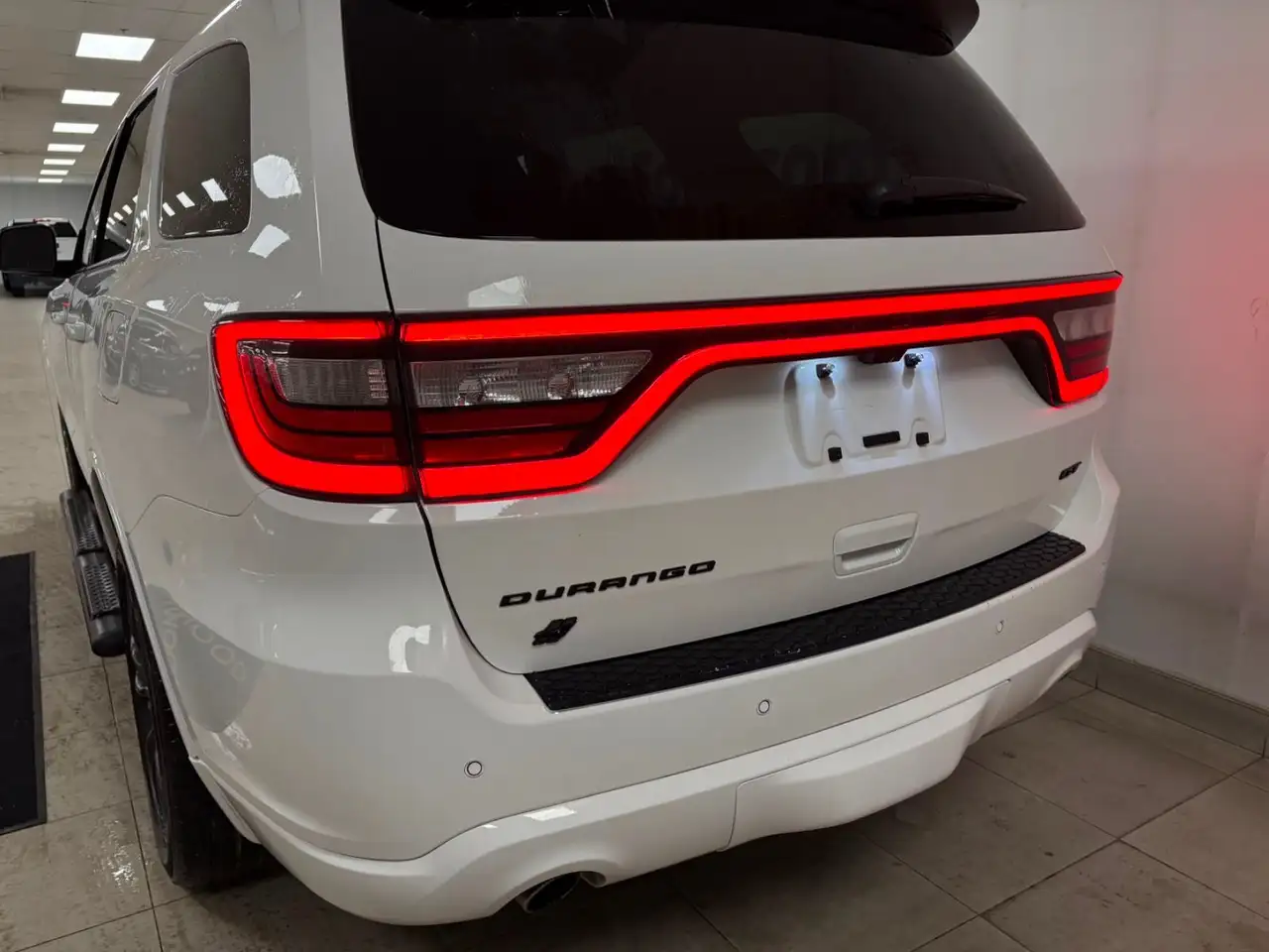 Dodge Durango снимка Dodge Durango