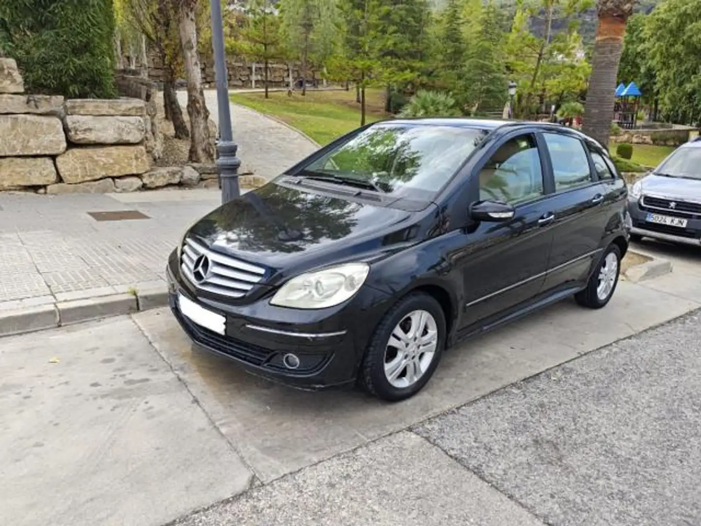 Mercedes-Benz B 200 CDI Chrome Чорний - 1