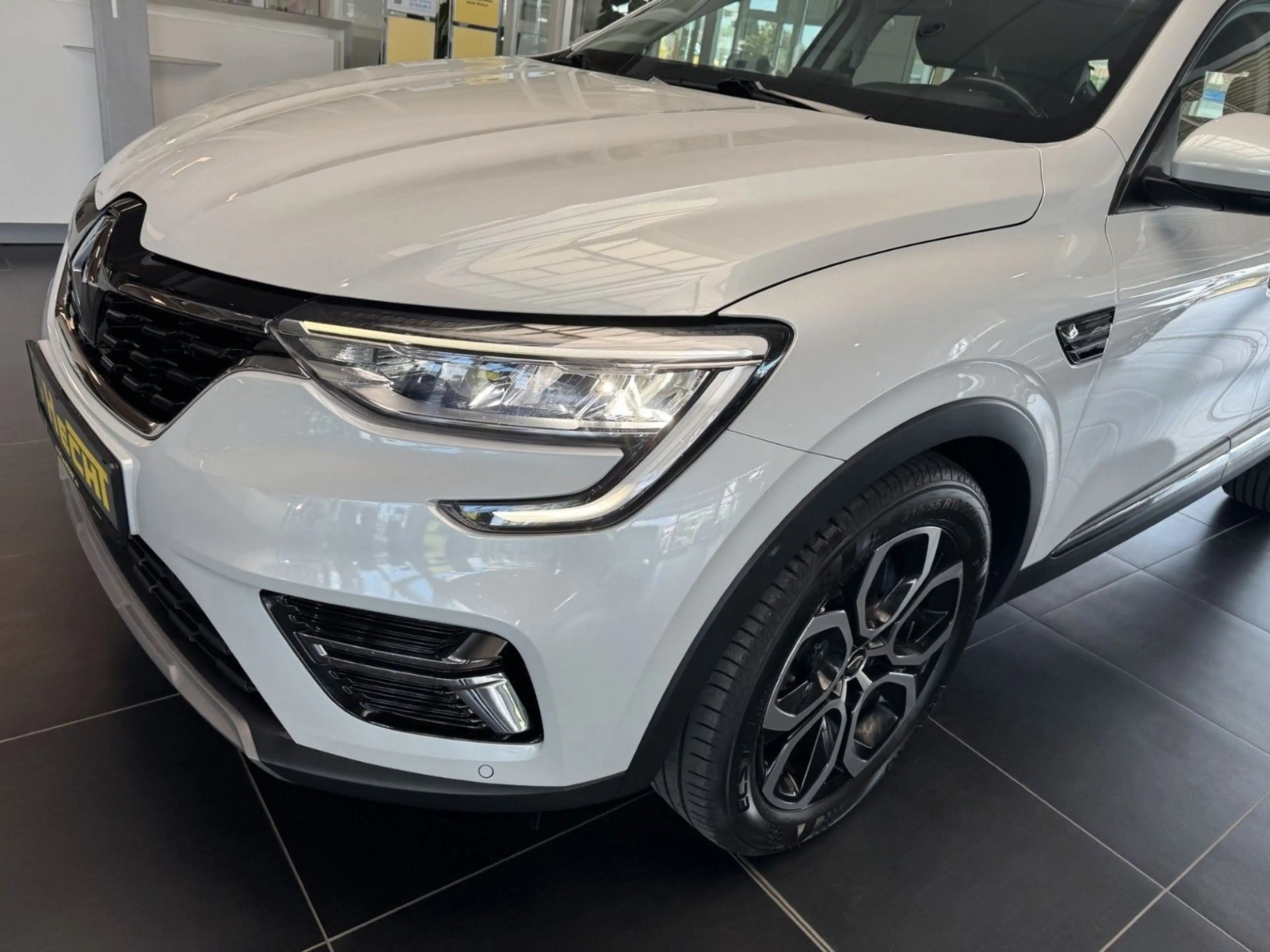 Renault Arkana Techno TCe140 EDC * AUTOMATIK — photo 4