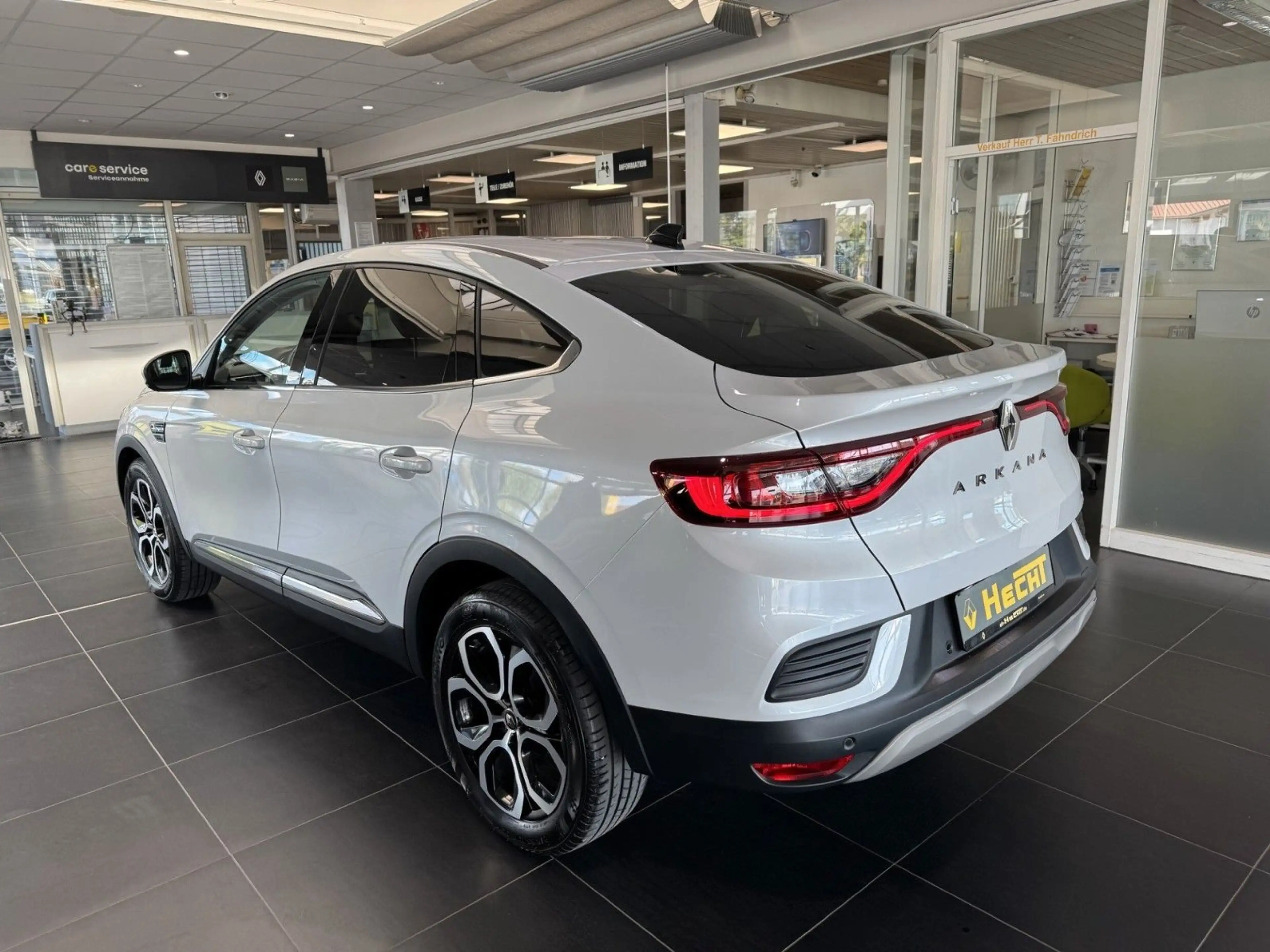 Renault Arkana Techno TCe140 EDC * AUTOMATIK — photo 14