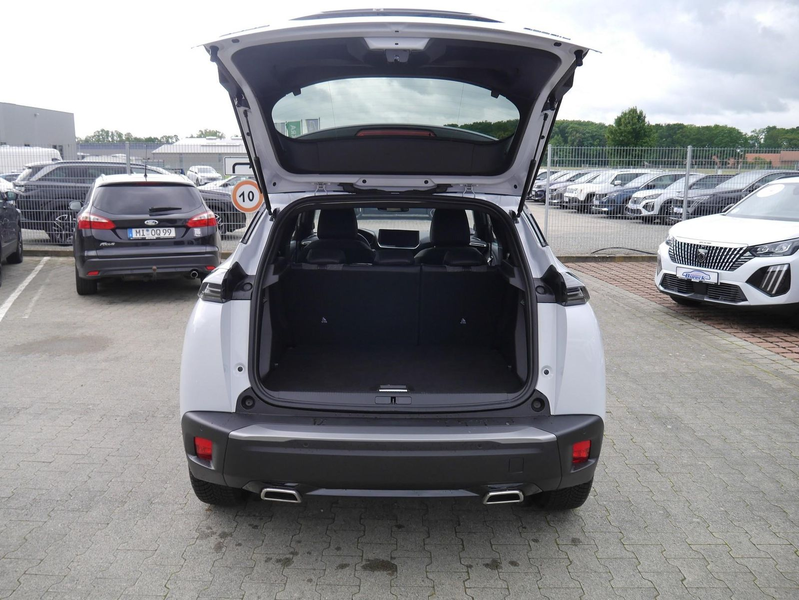 Peugeot 2008 Hybrid 145 Allure Navi/LED/SHZ/360-Grad — photo 6