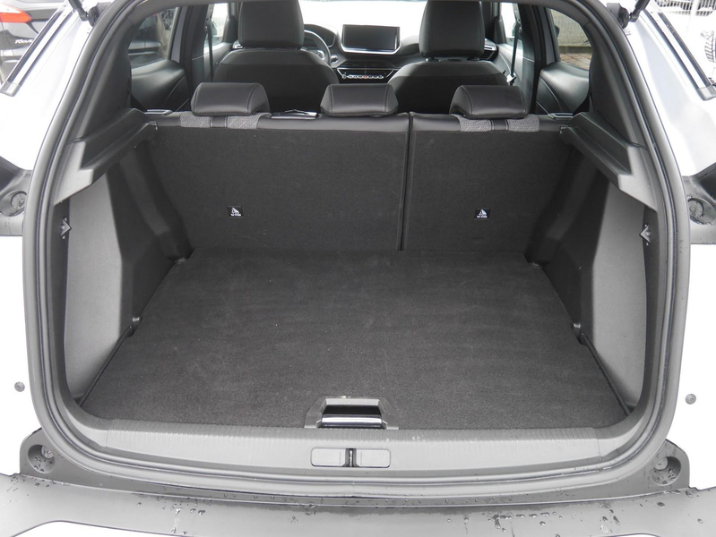 Peugeot 2008 Hybrid 145 Allure Navi/LED/SHZ/360-Grad — photo 7
