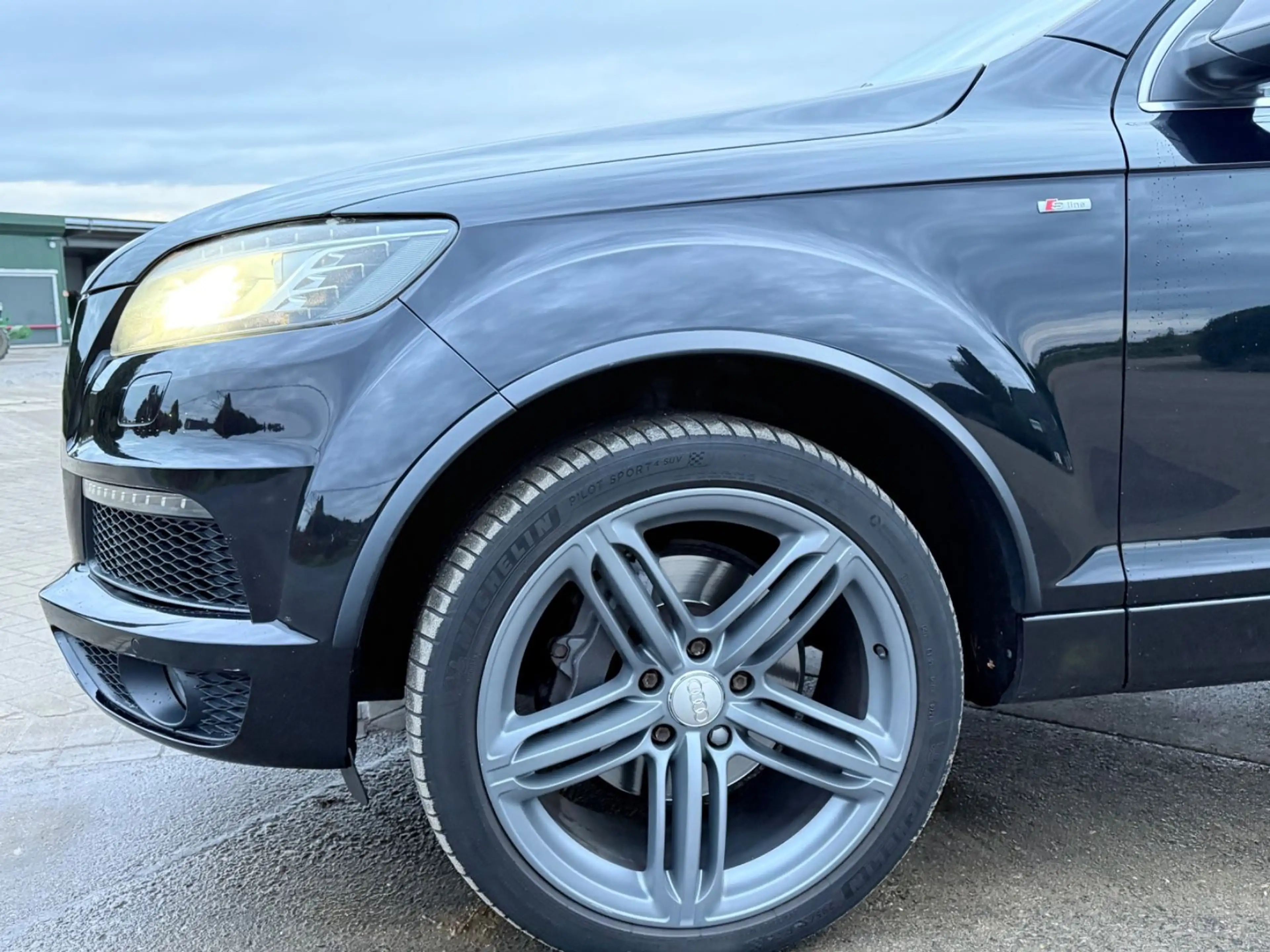 Audi Q7 3.0 TDI Quattro*3X S-Line*7-Sitz*Pano*E.AHK* — photo 5