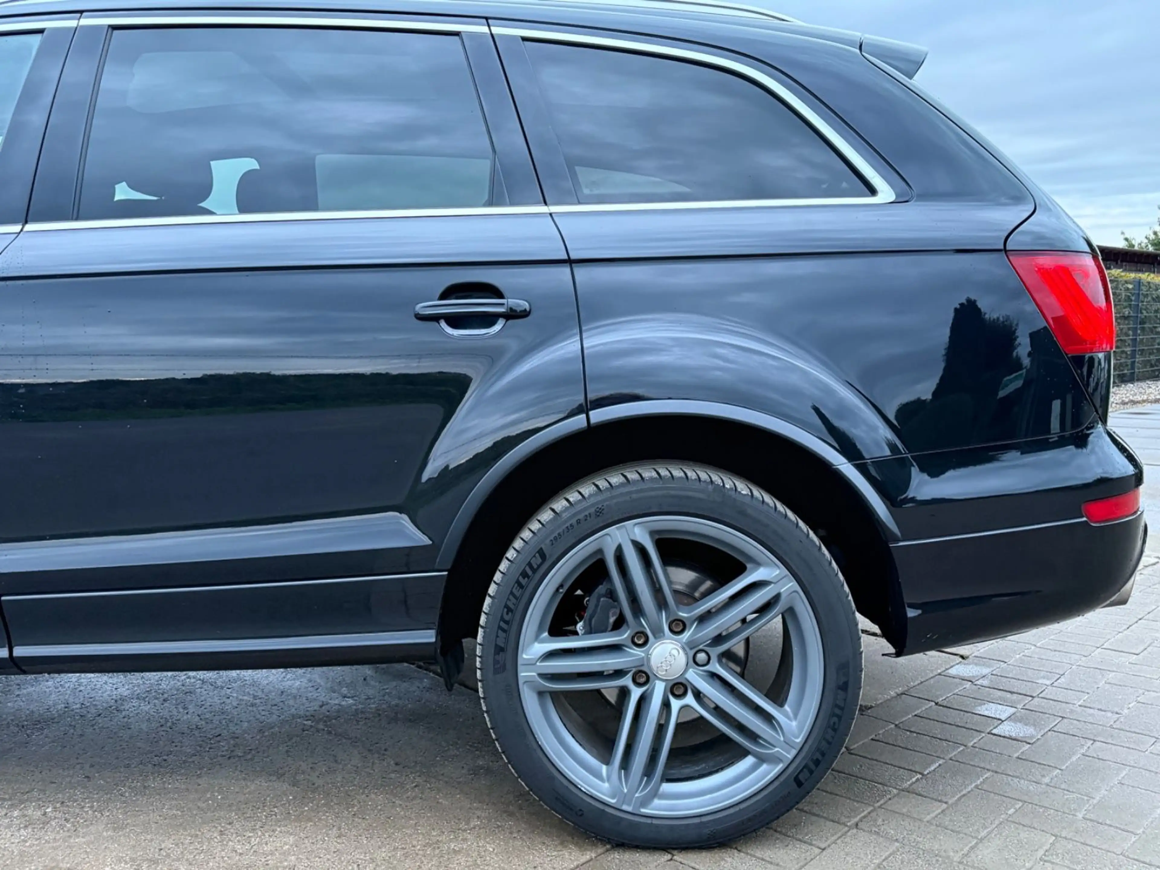 Audi Q7 3.0 TDI Quattro*3X S-Line*7-Sitz*Pano*E.AHK* — photo 11