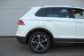 Volkswagen Tiguan 2.0 TDI 4Motion Highline / Pano / Virtual / Trekha Wit - thumbnail 16