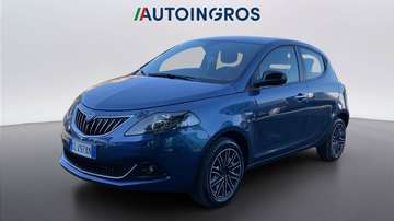 Ypsilon 1.0 firefly hybrid Gold s&s 70cv