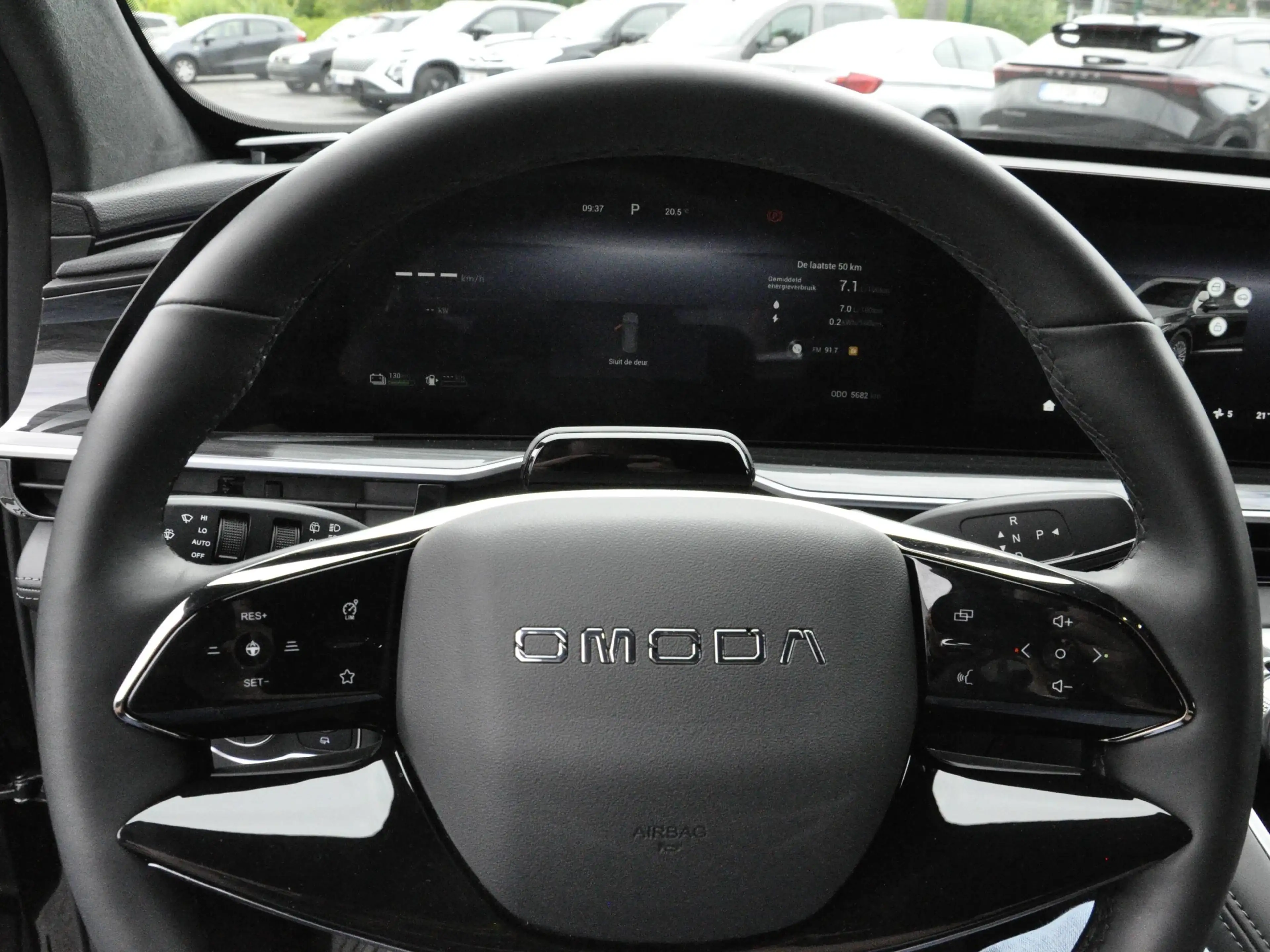 Omoda 9 executive — photo 13