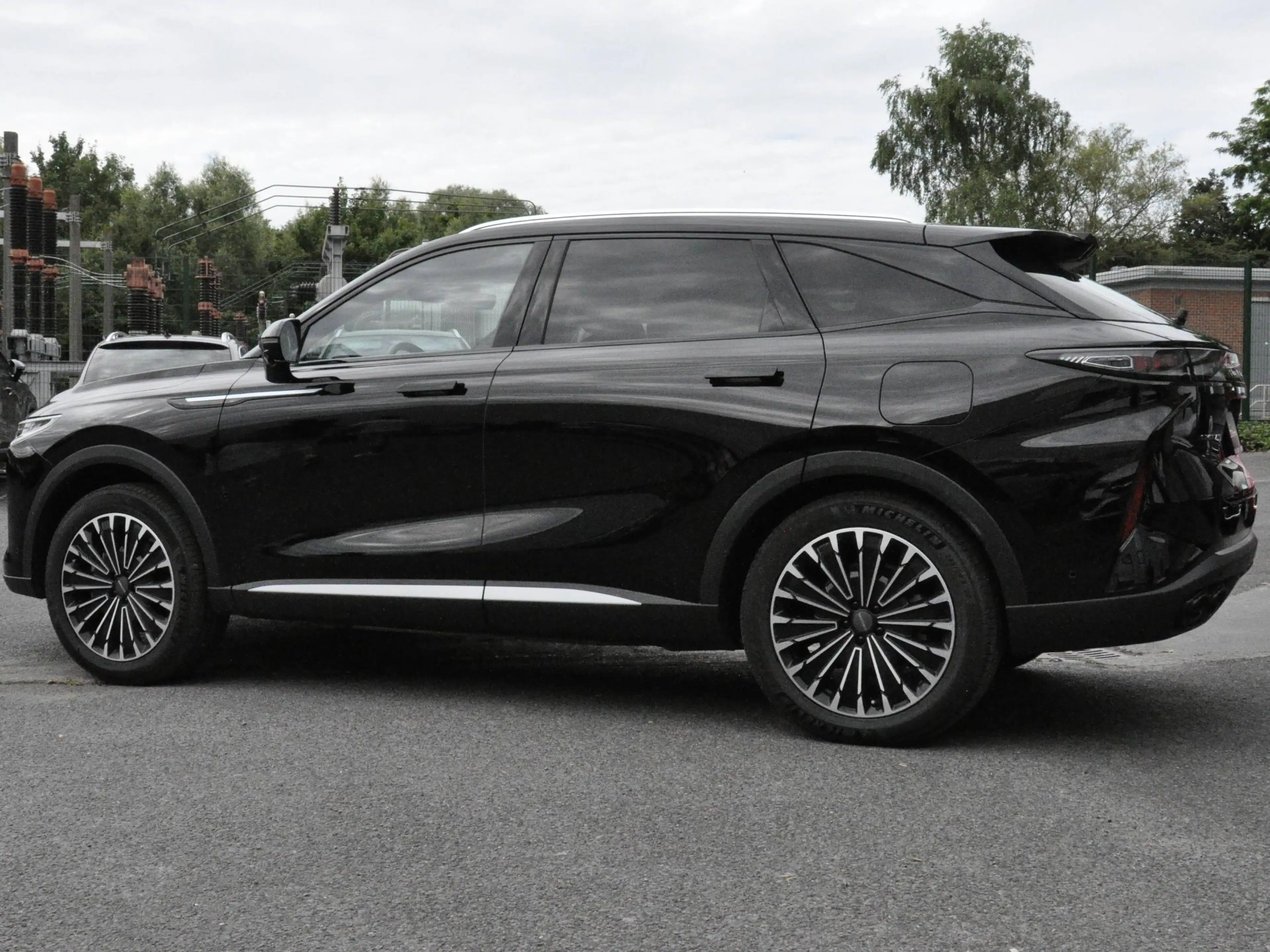 Omoda 9 executive — photo 10