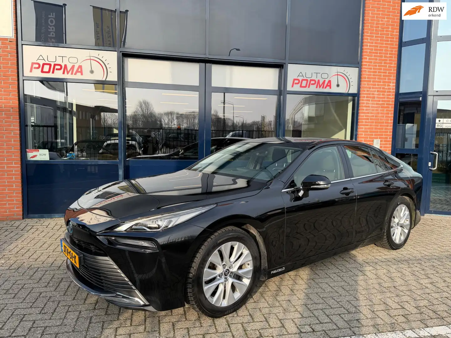 Toyota Mirai 182pk Dynamic Automaat / Verw. electr. bed. voorst Noir - 1