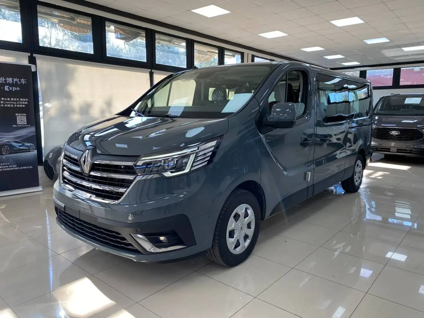 Renault Trafic Renault Trafic Grand 170 CV Automatico 9 Posti Grigio - 1