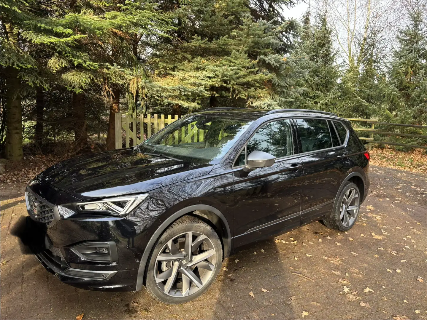 SEAT Tarraco FR Schwarz - 1