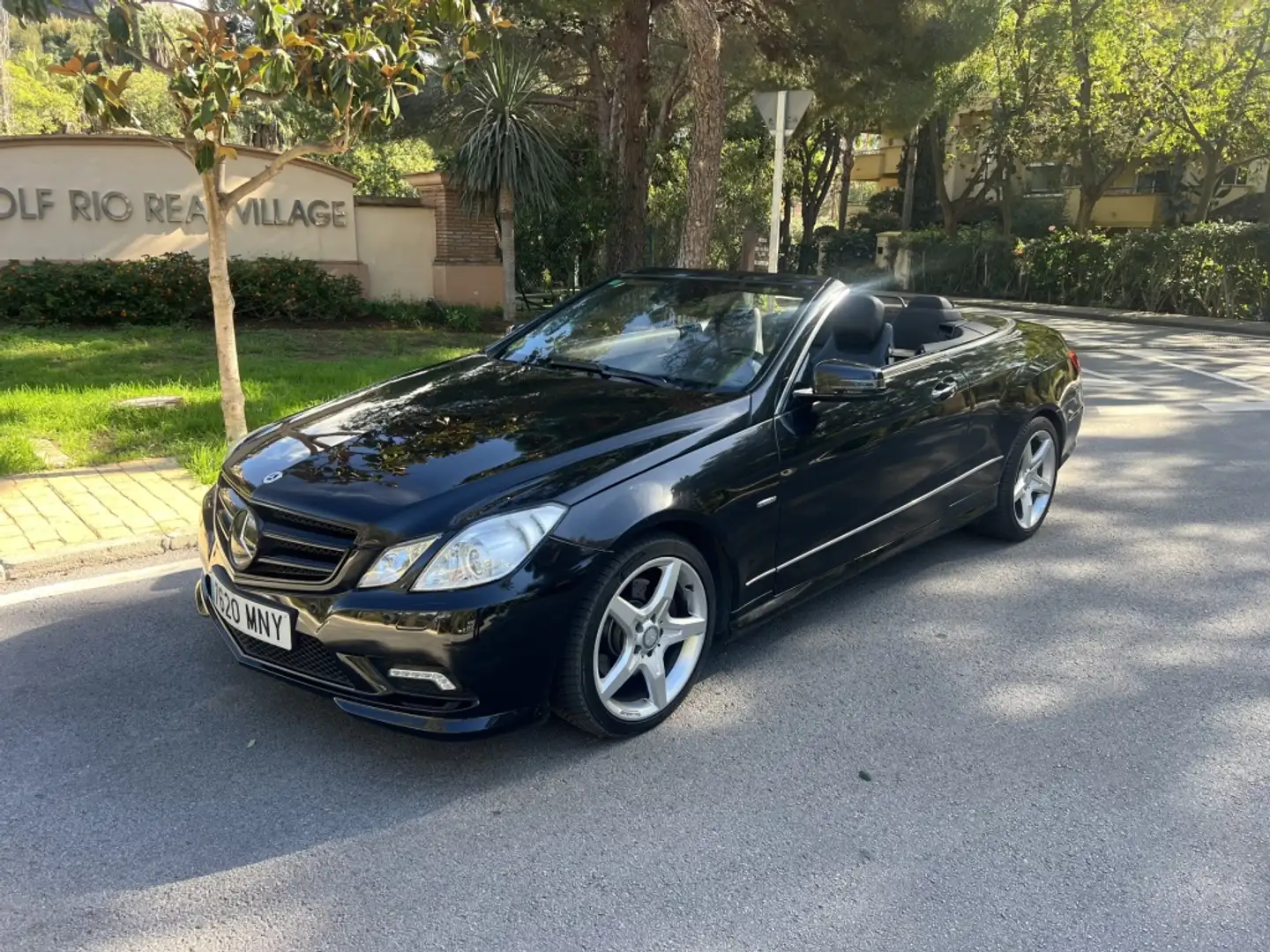 Mercedes-Benz E 350 Cabrio 350CDI BE 7G Plus Noir - 1