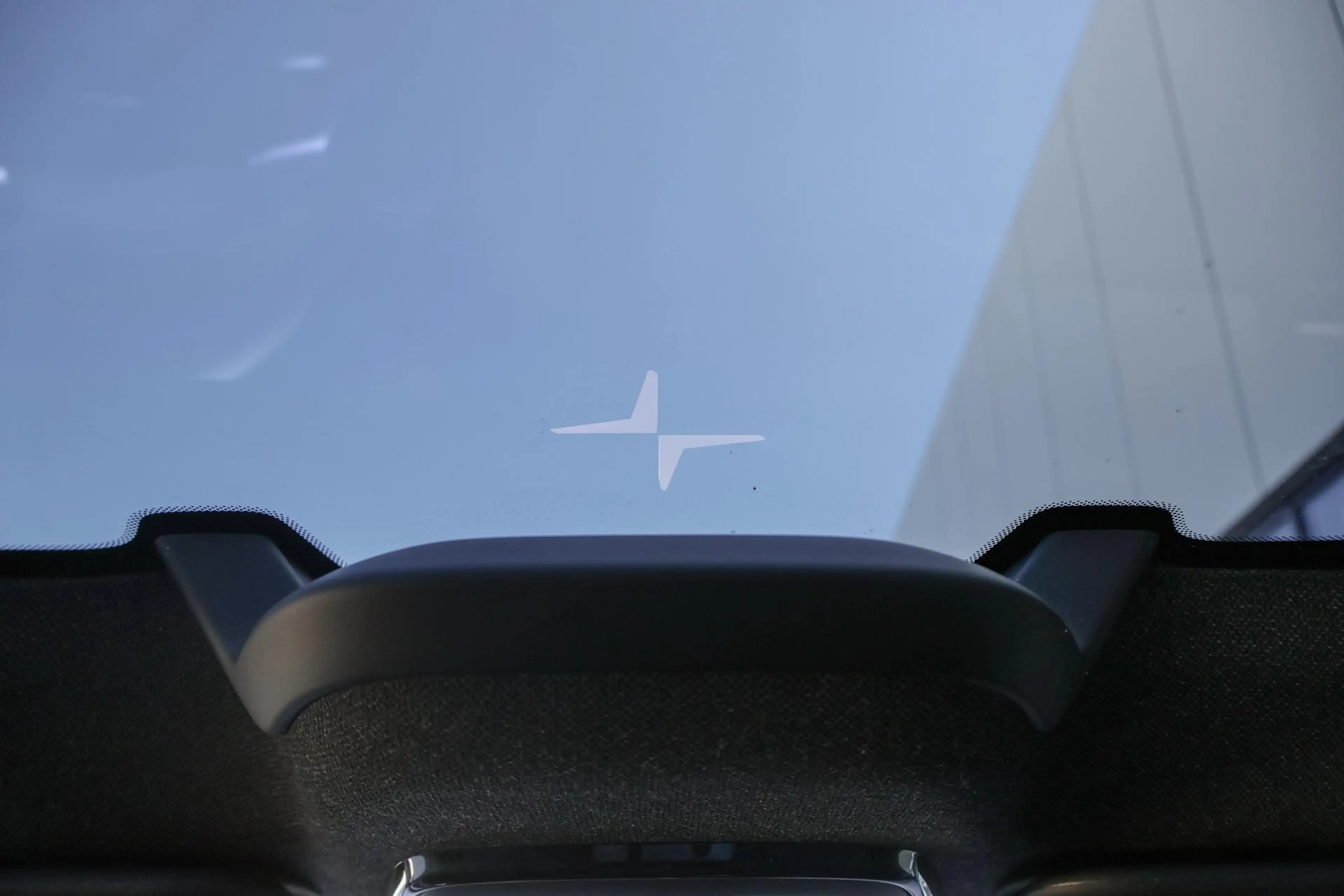 Polestar 2 Long Range Dual Motor Launch Edition 78kWh Harman/ — photo 9