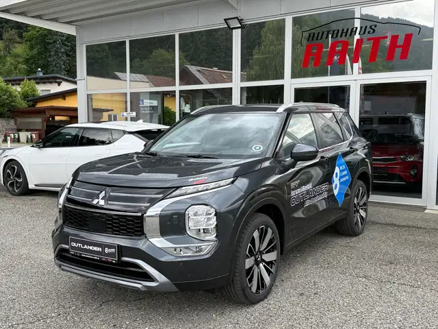 Mitsubishi Outlander 2,4 PHEV S-AWC Intense