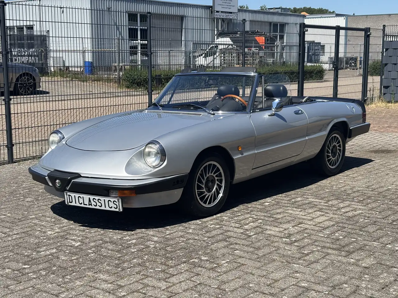 Alfa Romeo Spider 2.0 Dubbele Carburateur!!, foto 2