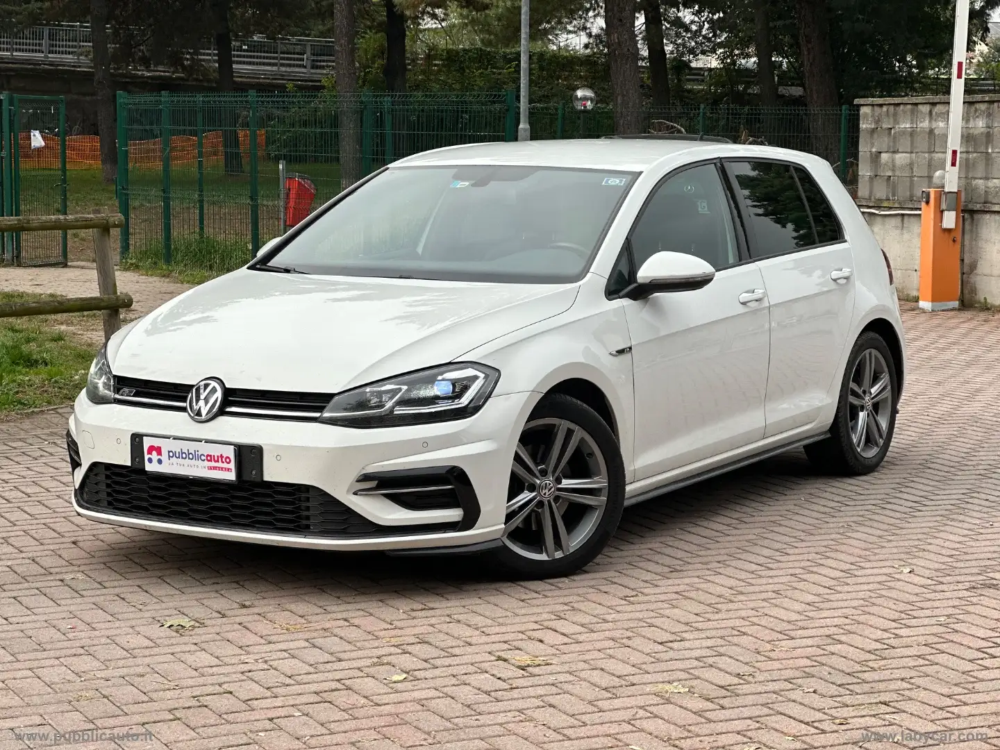 Volkswagen Golf 2.0 TDI DSG 5p. Highline BMT Blanco - 1
