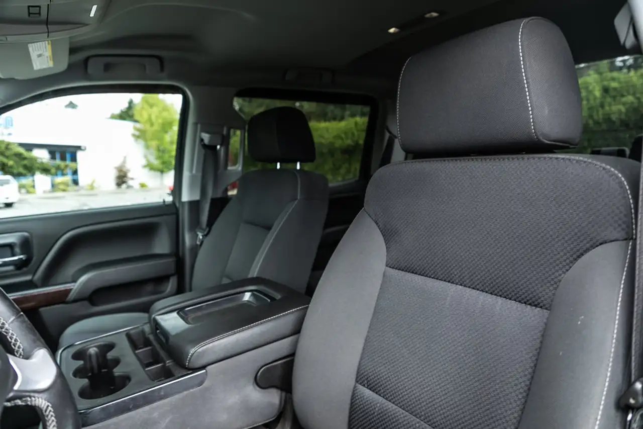 GMC Sierra 1500 снимка GMC Sierra 1500