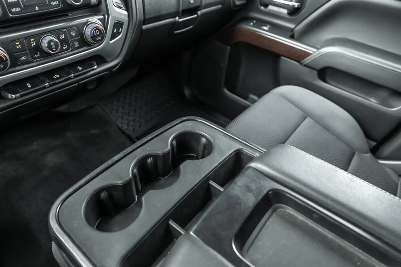 GMC Sierra 1500 снимка GMC Sierra 1500