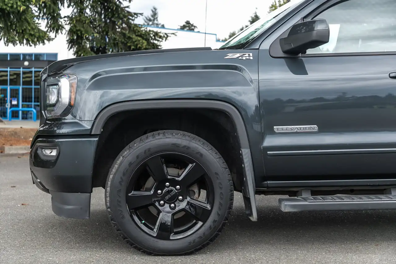 GMC Sierra 1500 снимка GMC Sierra 1500