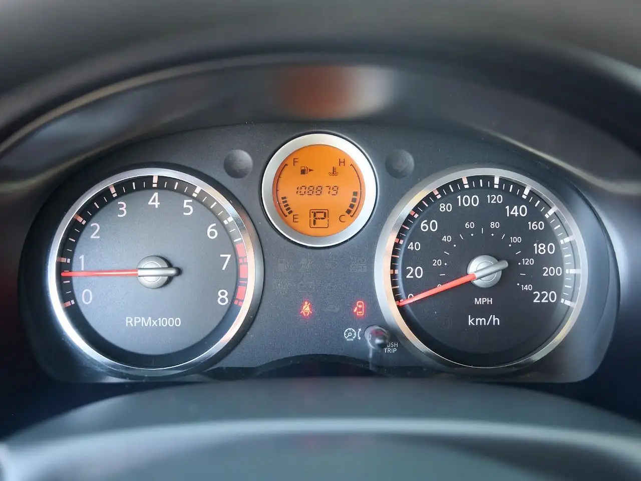 Nissan Sentra снимка Nissan Sentra
