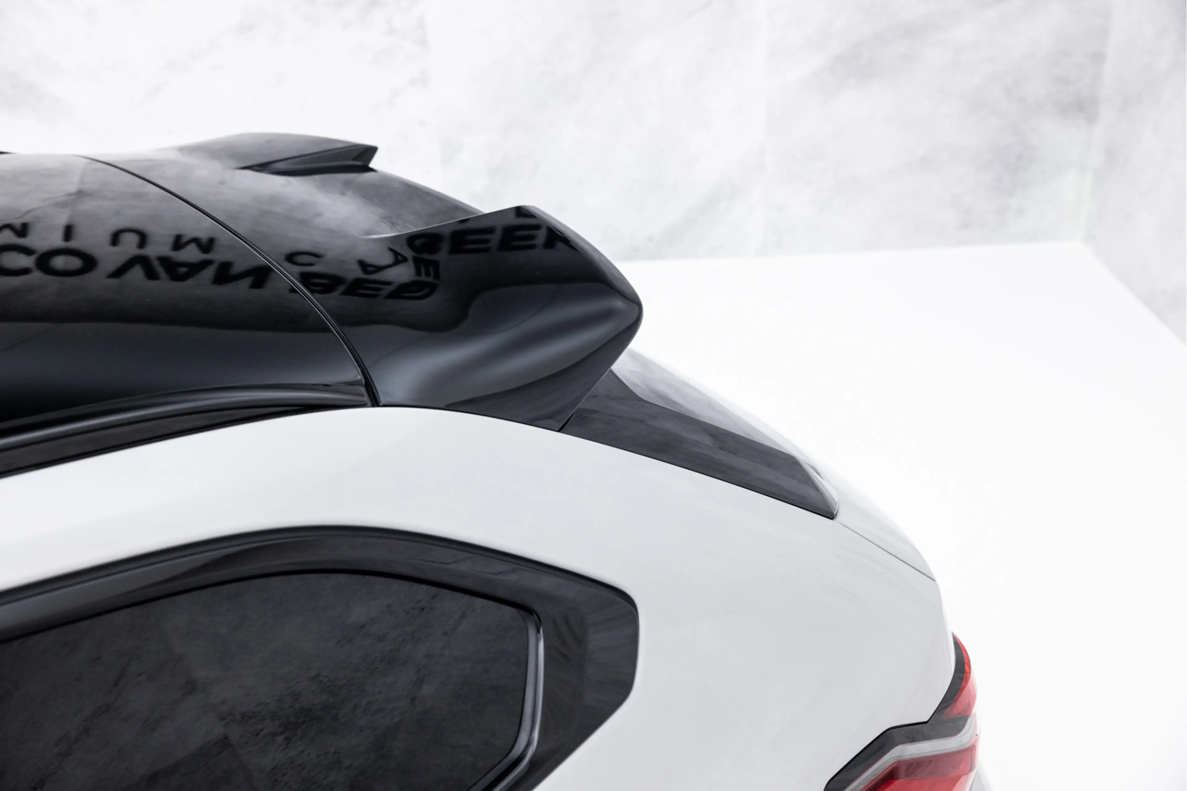 BMW M5 5-serie Touring | Kreide | Pano | Carbon | Iconic — photo 15